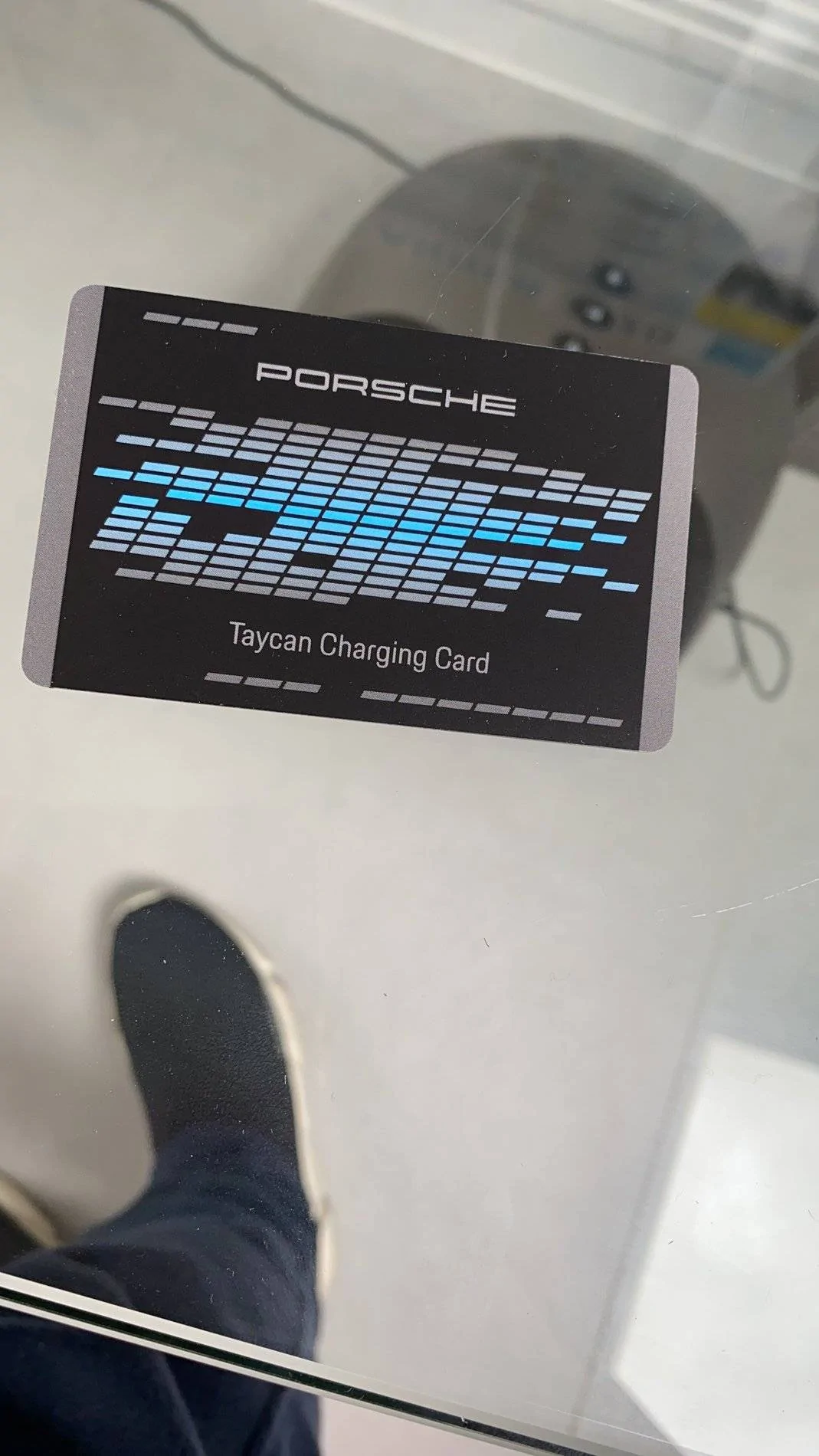 Porsche Taycan Public Charging, do I need to sign up with different providers? 2E285C6C-F6FC-4138-B465-C7FAE2B1B4C3