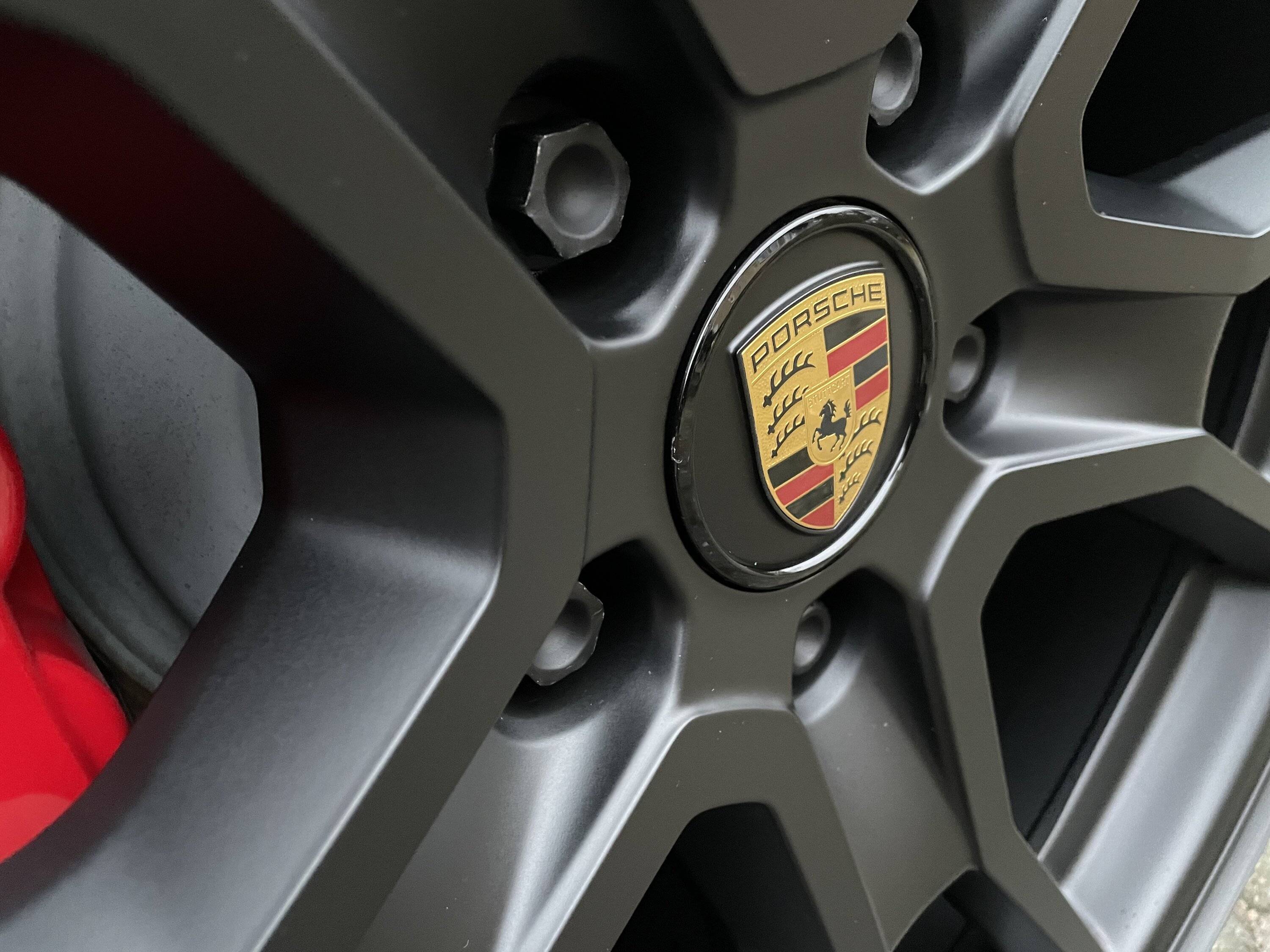 Porsche Taycan BLACK / JET BLACK Taycan Club FB47863C-CD5B-4894-8B76-E84D7FFF0DF0