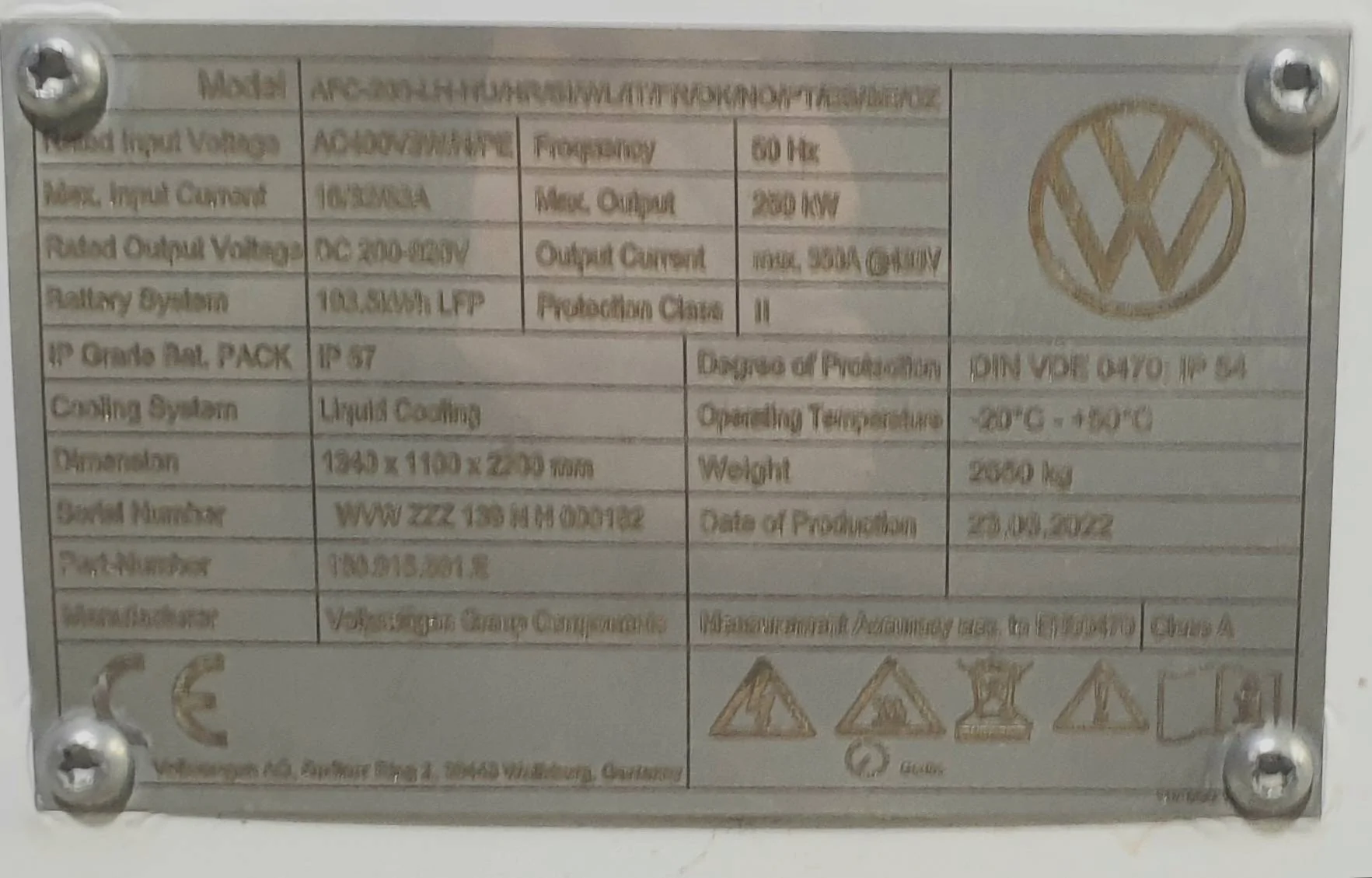 Porsche Taycan Instavolt 120kw 400v chargers 20230212_200608
