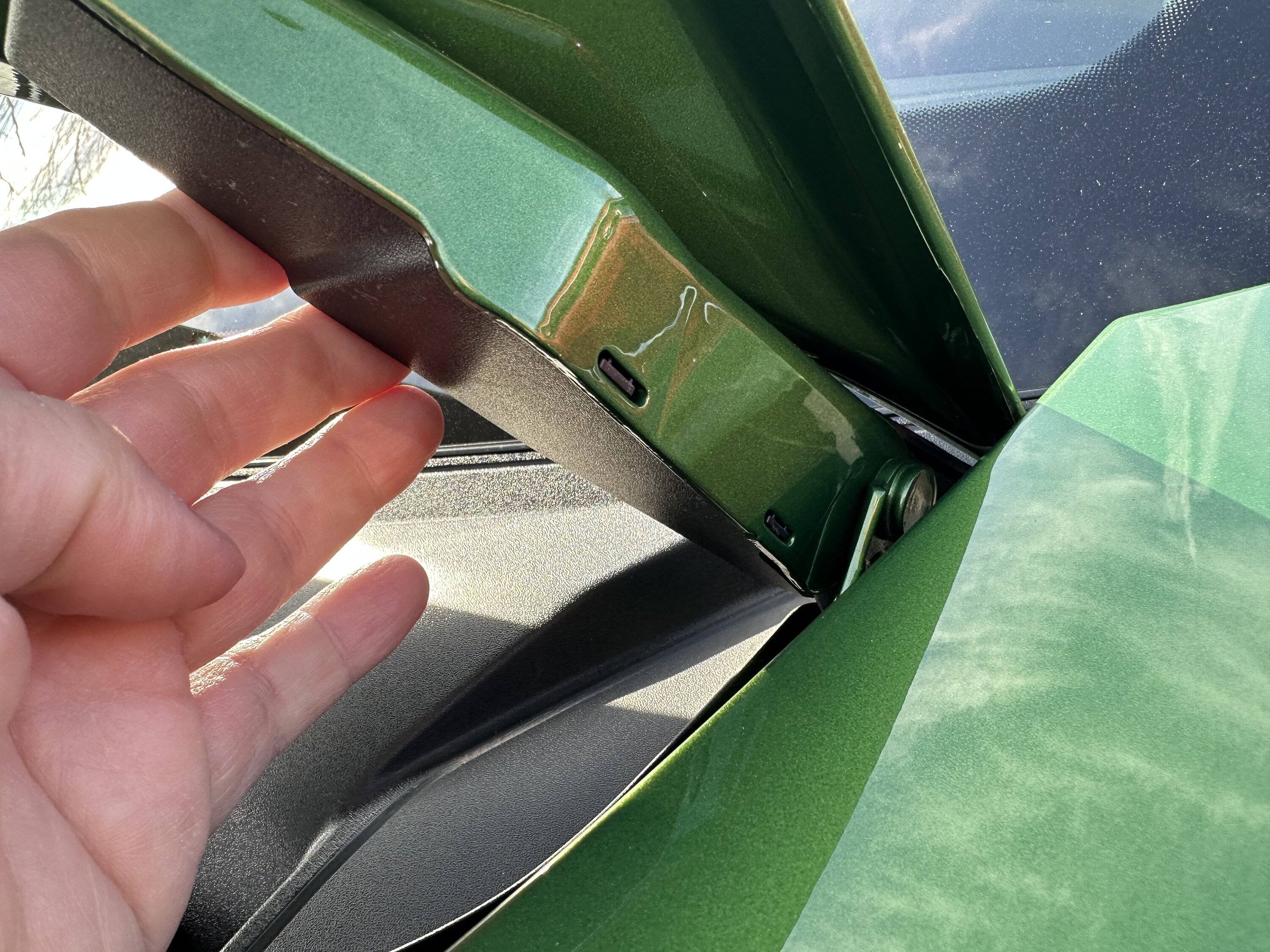 Porsche Taycan Black plastic hinge covers (under front hood) always loose 33C9ED0C-432E-46E4-B91F-E8C276DA38D9