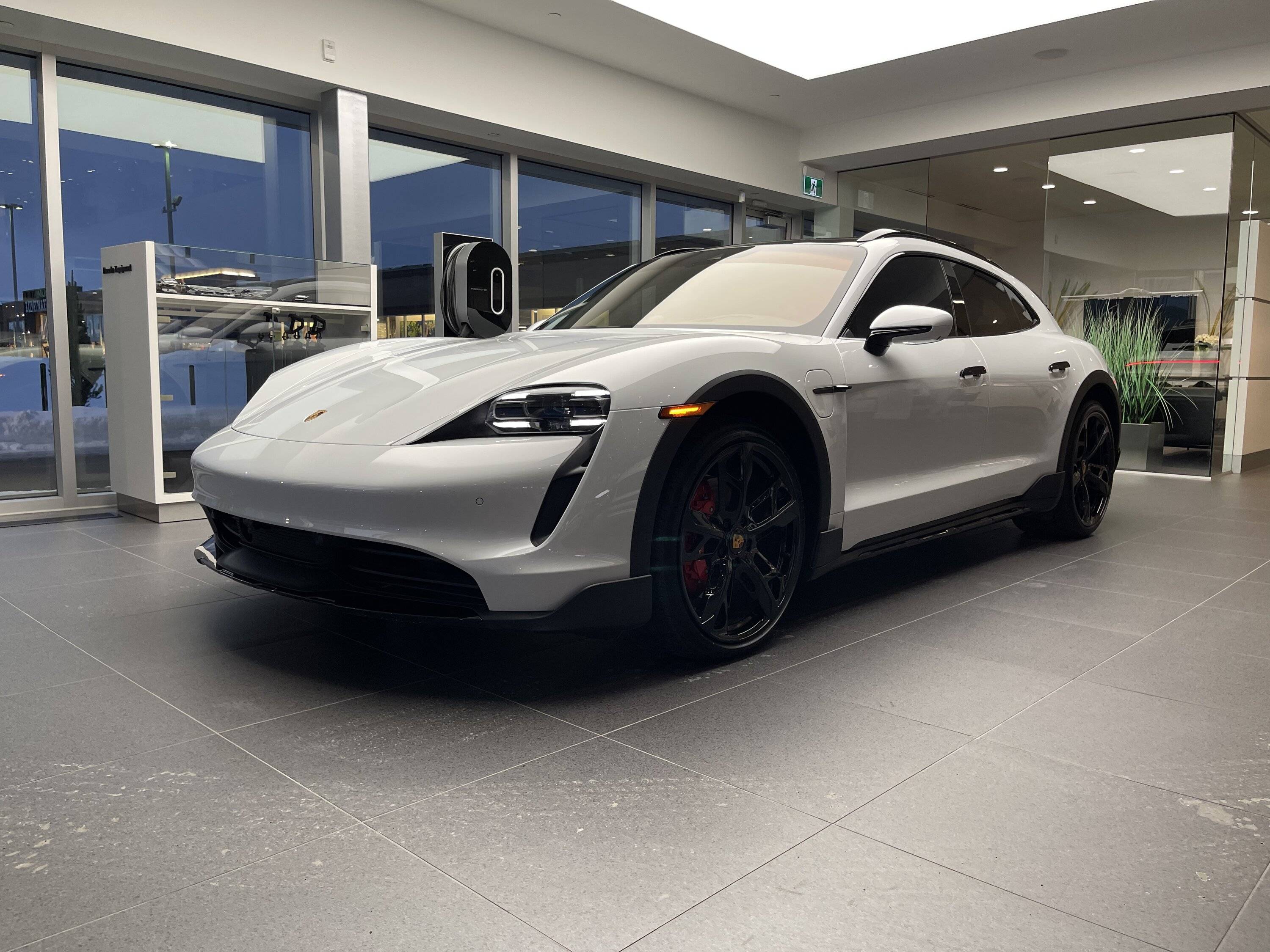 Porsche Taycan January 2023 Deliveries 5ACA4329-4207-42BB-8A5D-432FF2923FF5