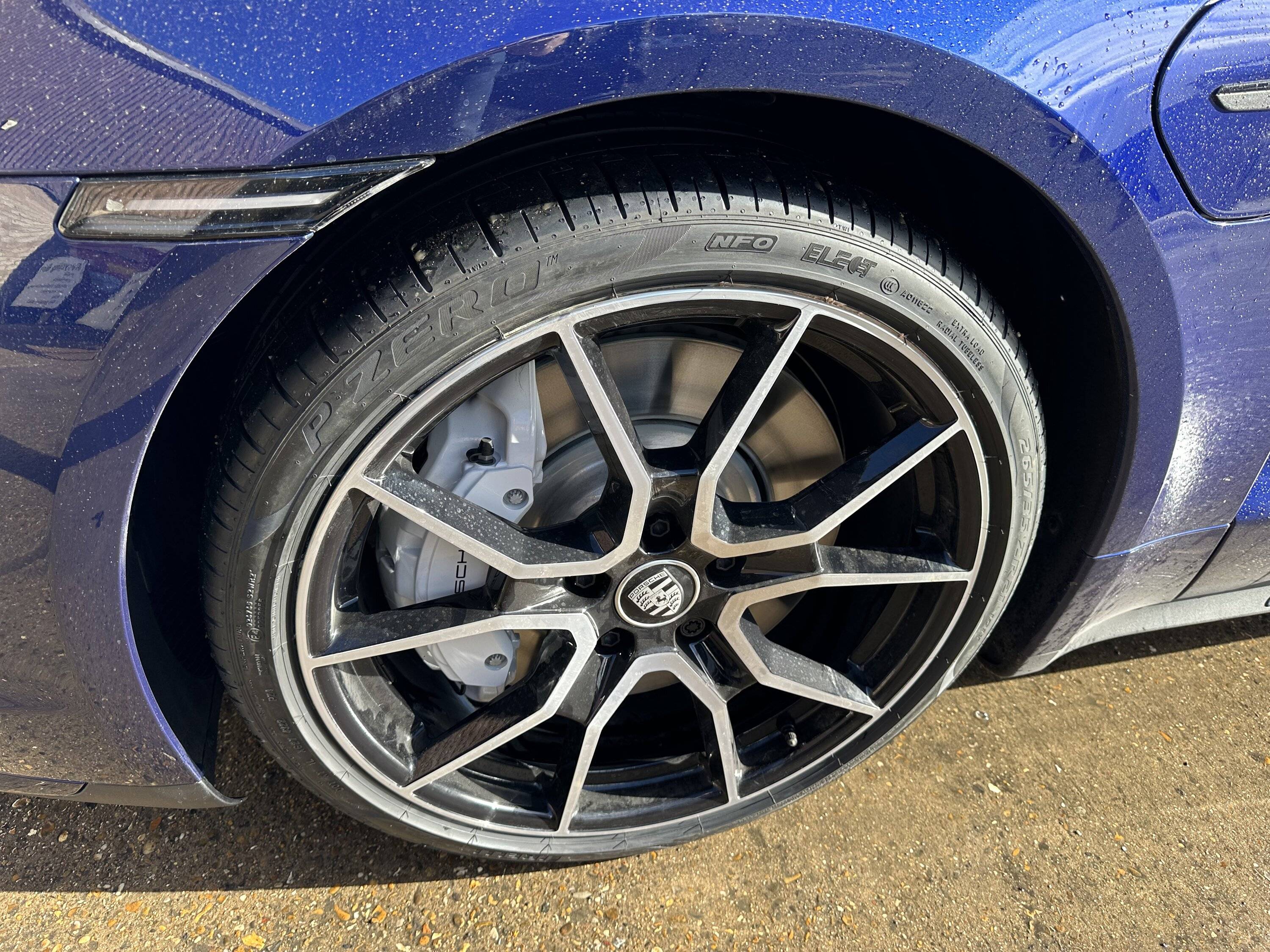 Porsche Taycan Tyre repair, tread limits IMG_0619