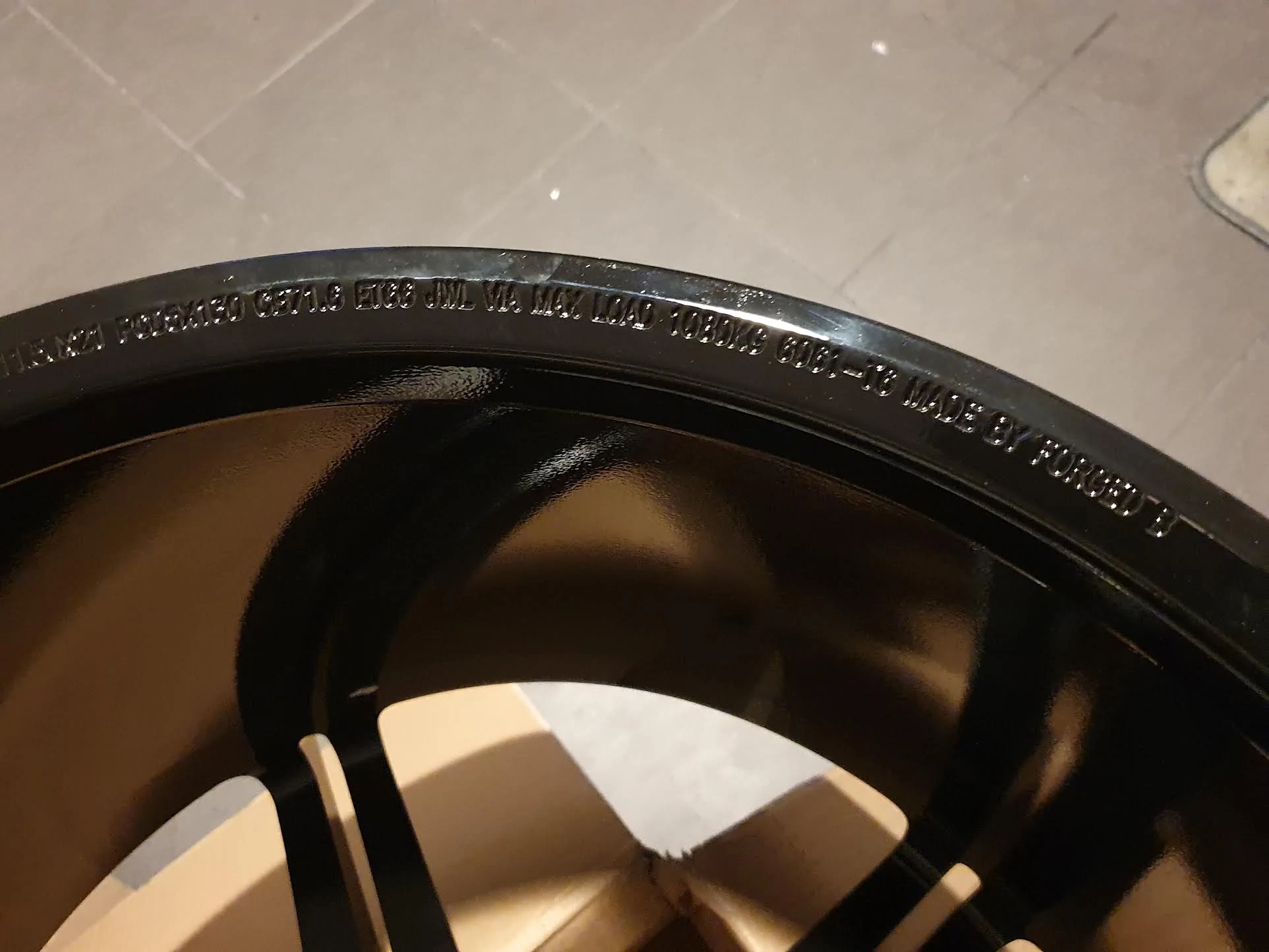 Porsche Taycan Mission E Wheels from Ebay? 2B9C835B-DE2E-47F4-844F-E5148EFF183E