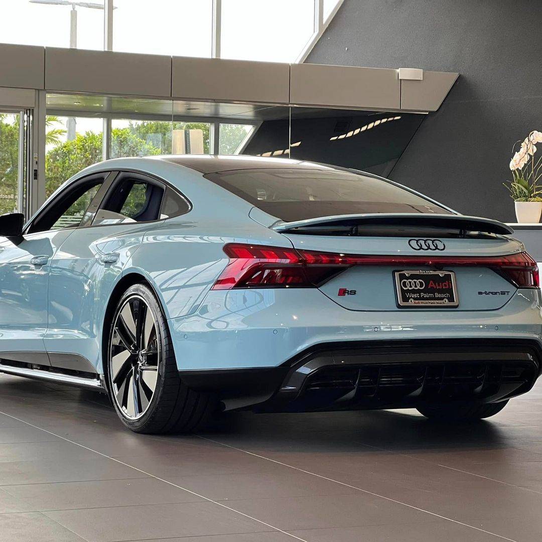 Porsche Taycan Audi Exclusive colors  for the E-Tron GT 321175732_453083907036483_2674121469811079593_n