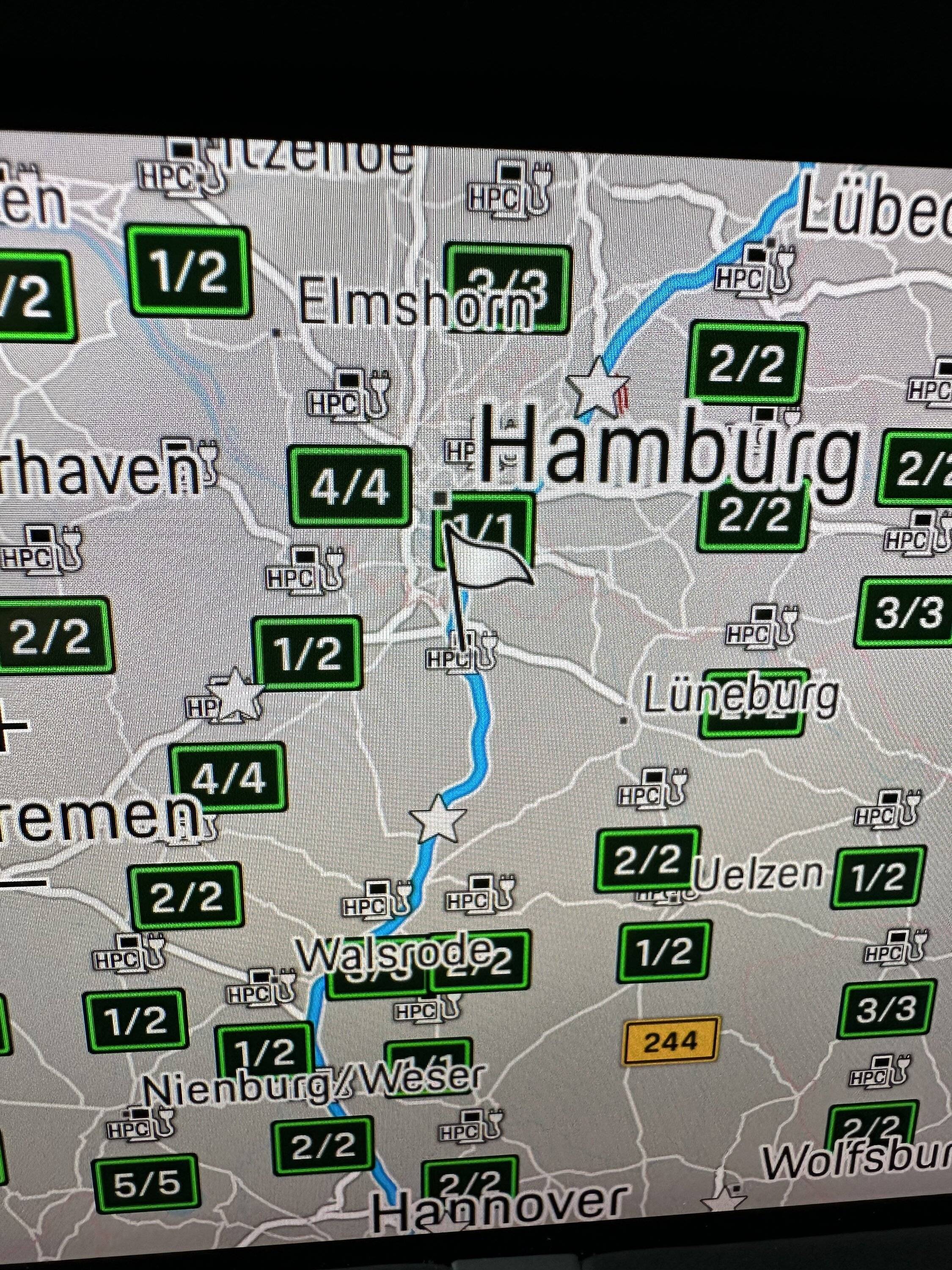 Porsche Taycan Trying to prove that Planning a long Road Trip in a Taycan is very easy 1FF1EED0-2D77-44C7-8732-46EAF9906409