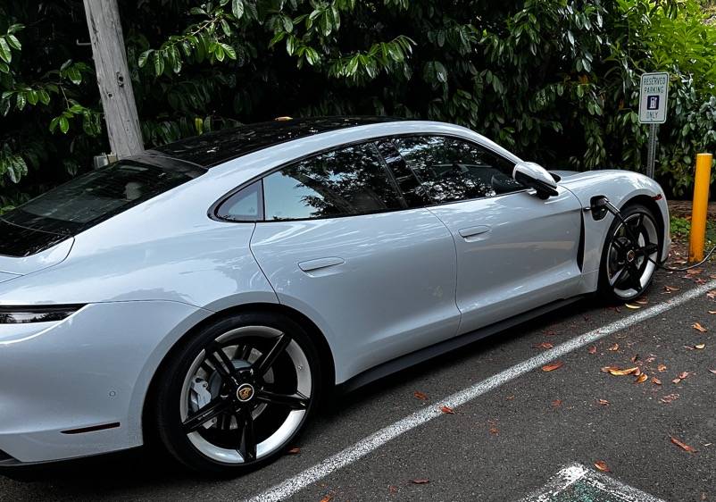 Porsche Taycan (Pic request) Ice Grey and Mission-E wheel variants Ice Gray with Mission-E #2