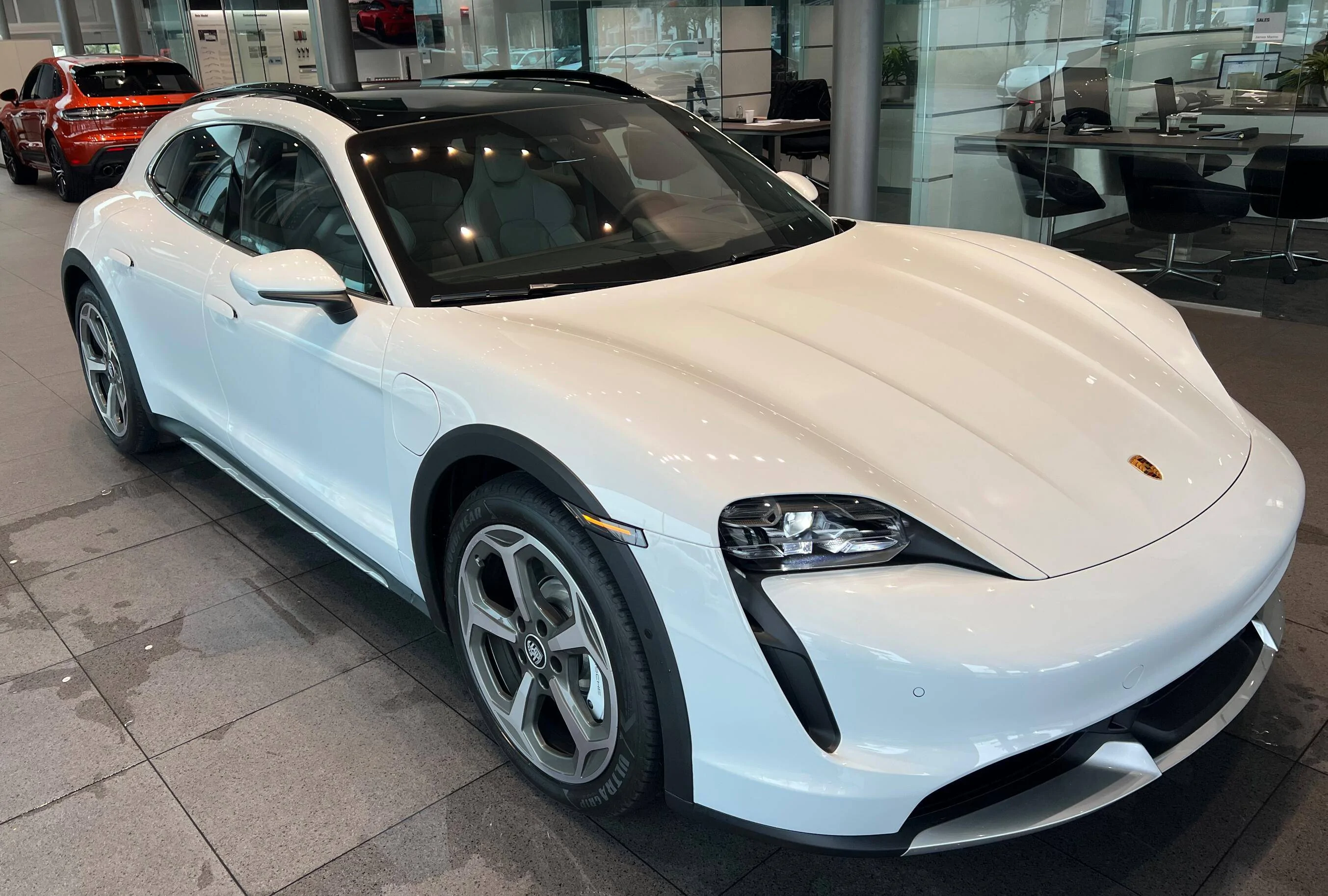 Porsche Taycan Cross Country in a Cross Turismo 1677660390129