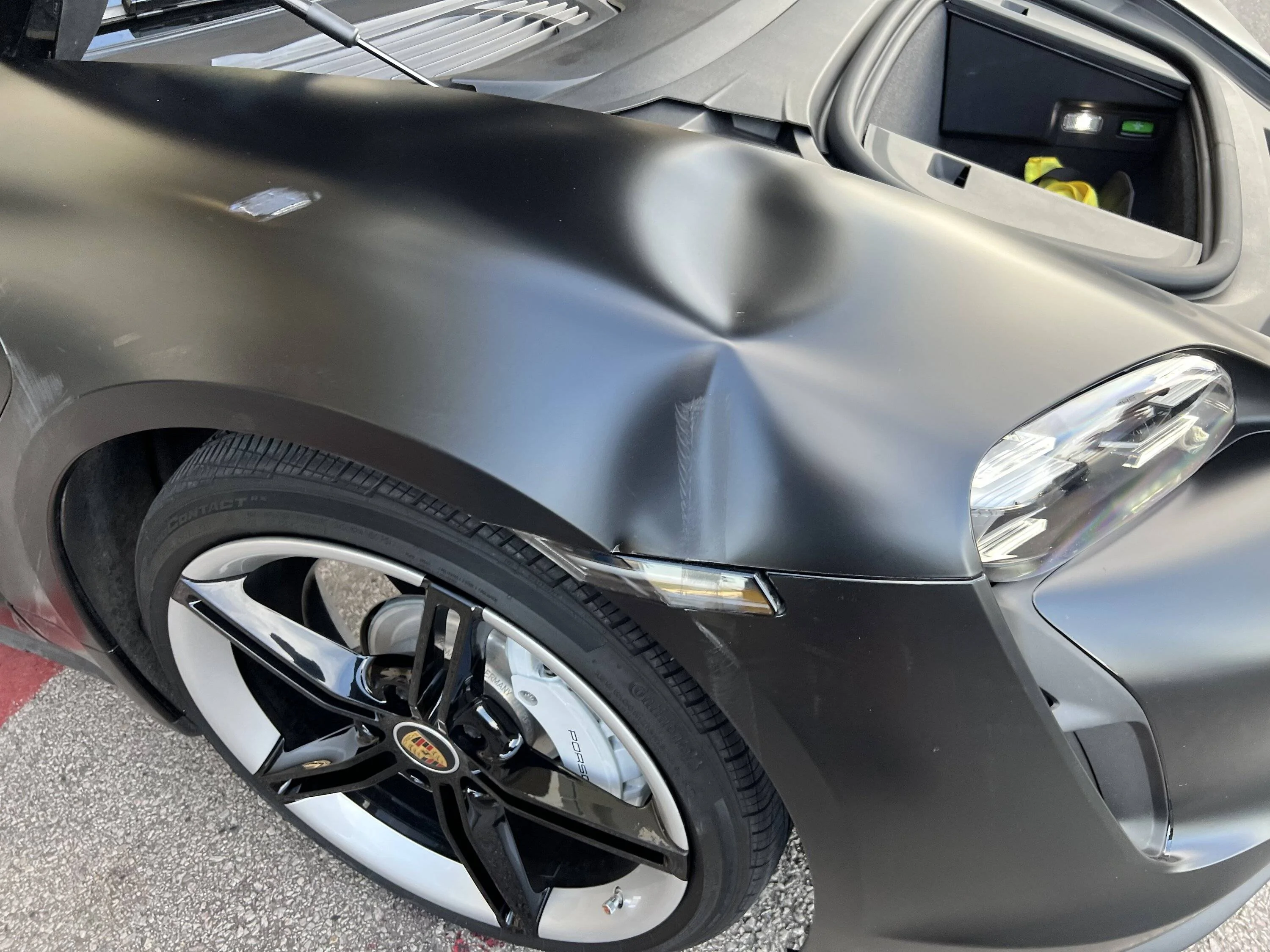Porsche Taycan Fender removal BAF25DB0-DA9B-4482-B328-82212F4E3870