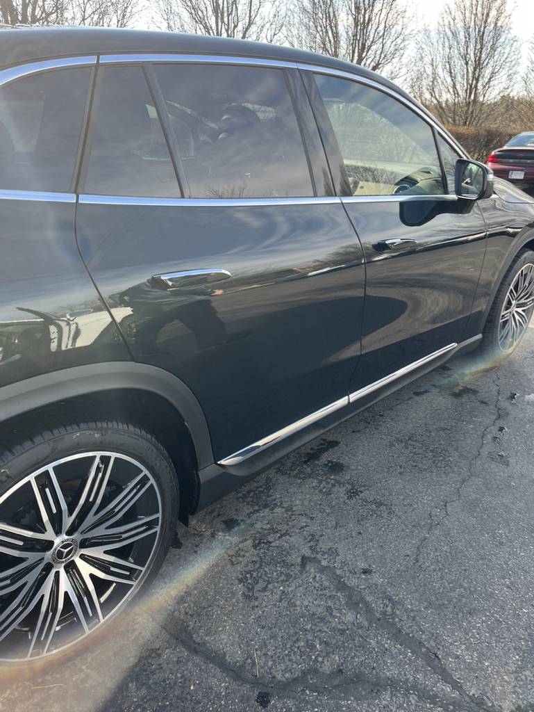 Porsche Taycan MB EQE SUV vs. Waiting for Macan EV 44855636-59E4-4F9C-A3F9-C8D3FEBDC674_1_105_c