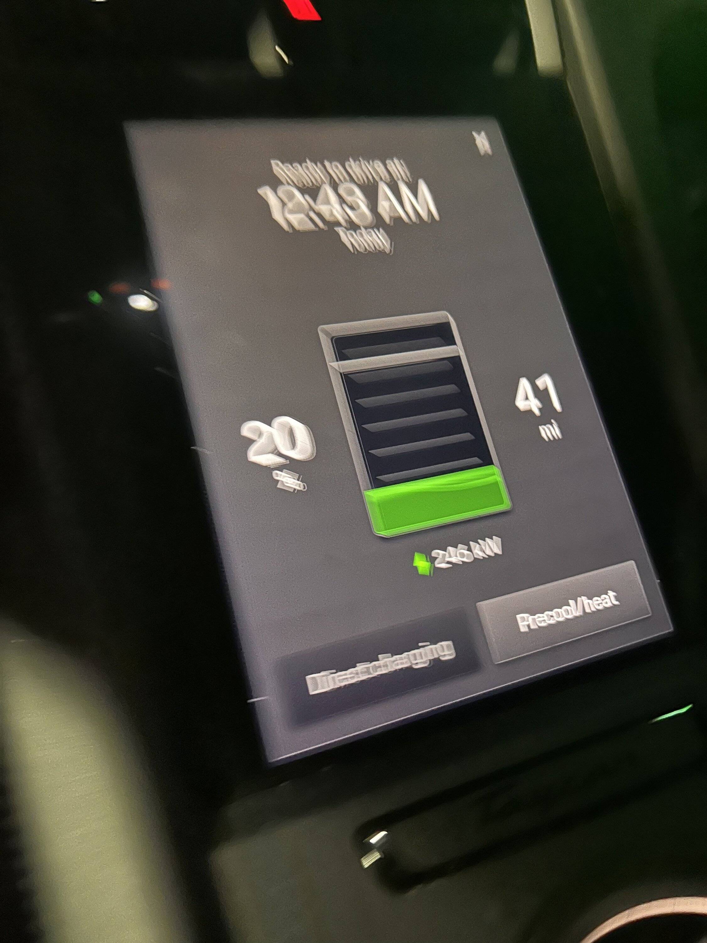 Porsche Taycan Love it when charging works.. FAF0A617-6EEC-4FD6-9499-AC8964934079