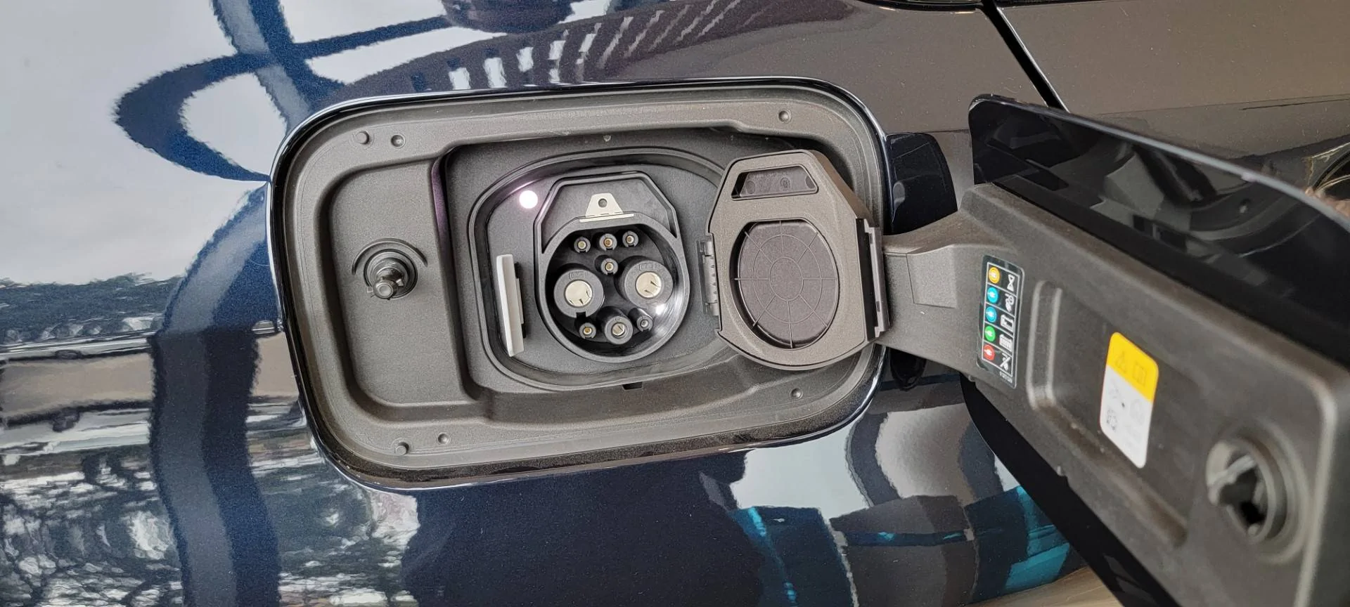 Porsche Taycan BMW XM. What are they thinking? 20230321_153617