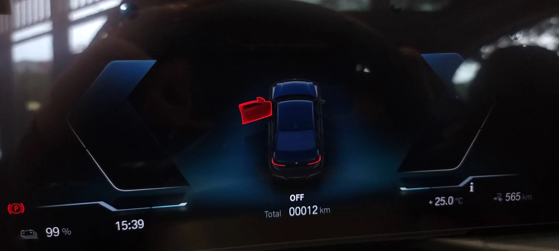 Porsche Taycan BMW XM. What are they thinking? 20230321_153950