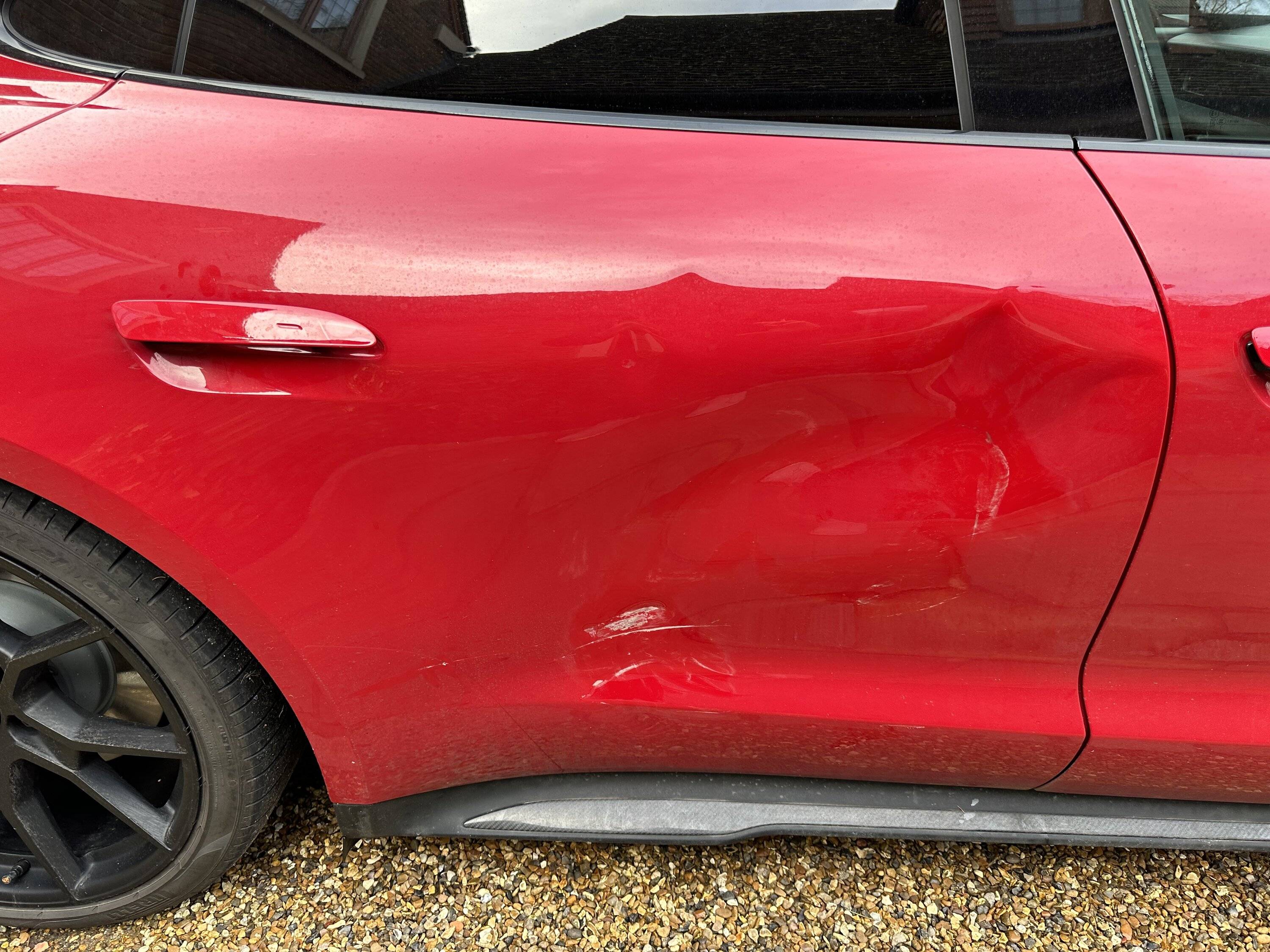 Porsche Taycan Damaged rear door B34F2EC4-6FA4-4277-BA6D-C5DA8C93EB5E