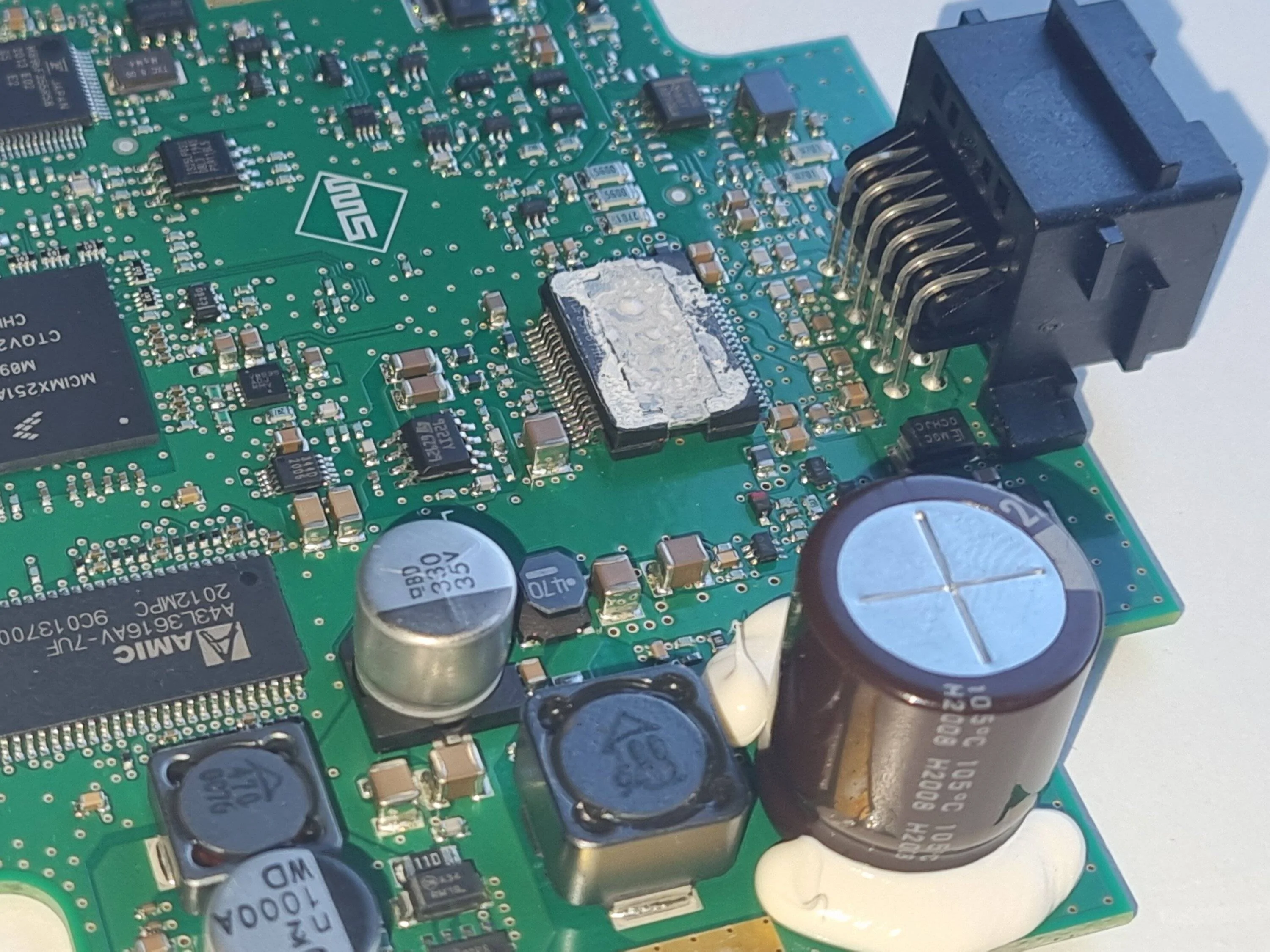 Porsche Taycan Reverse Engineering the Sport Sound Module 20230214_150105