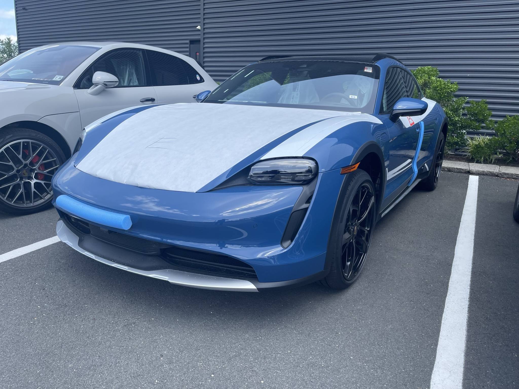 Porsche Taycan Why a large delay of delivery does not interest me 3368C37C-EF3B-4403-893A-F243CEEEDBA4