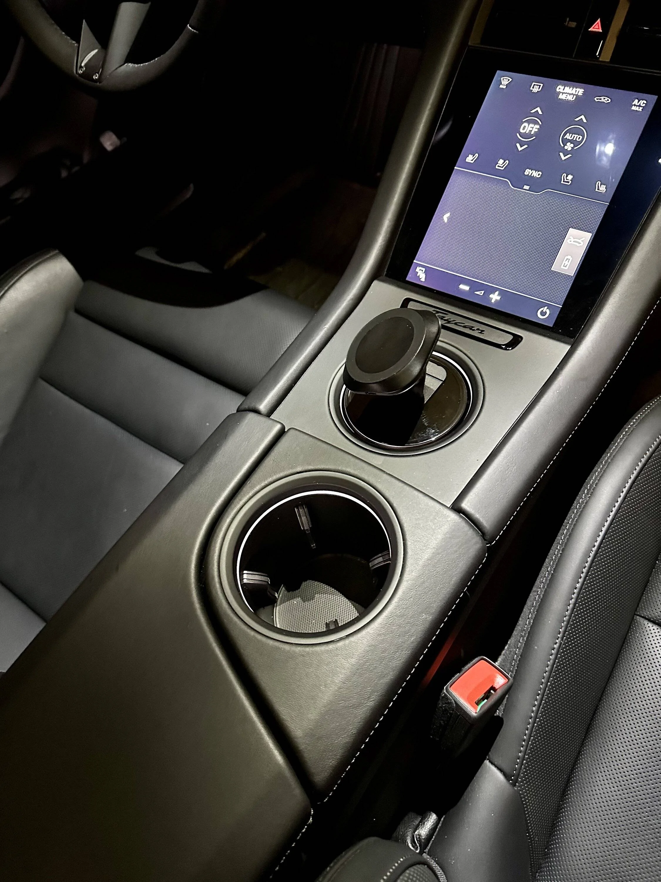 Porsche Taycan Phone holders for the Taycan - what are you using? 4114917D-C2CD-4F8A-BF79-CB8419EF5EB5