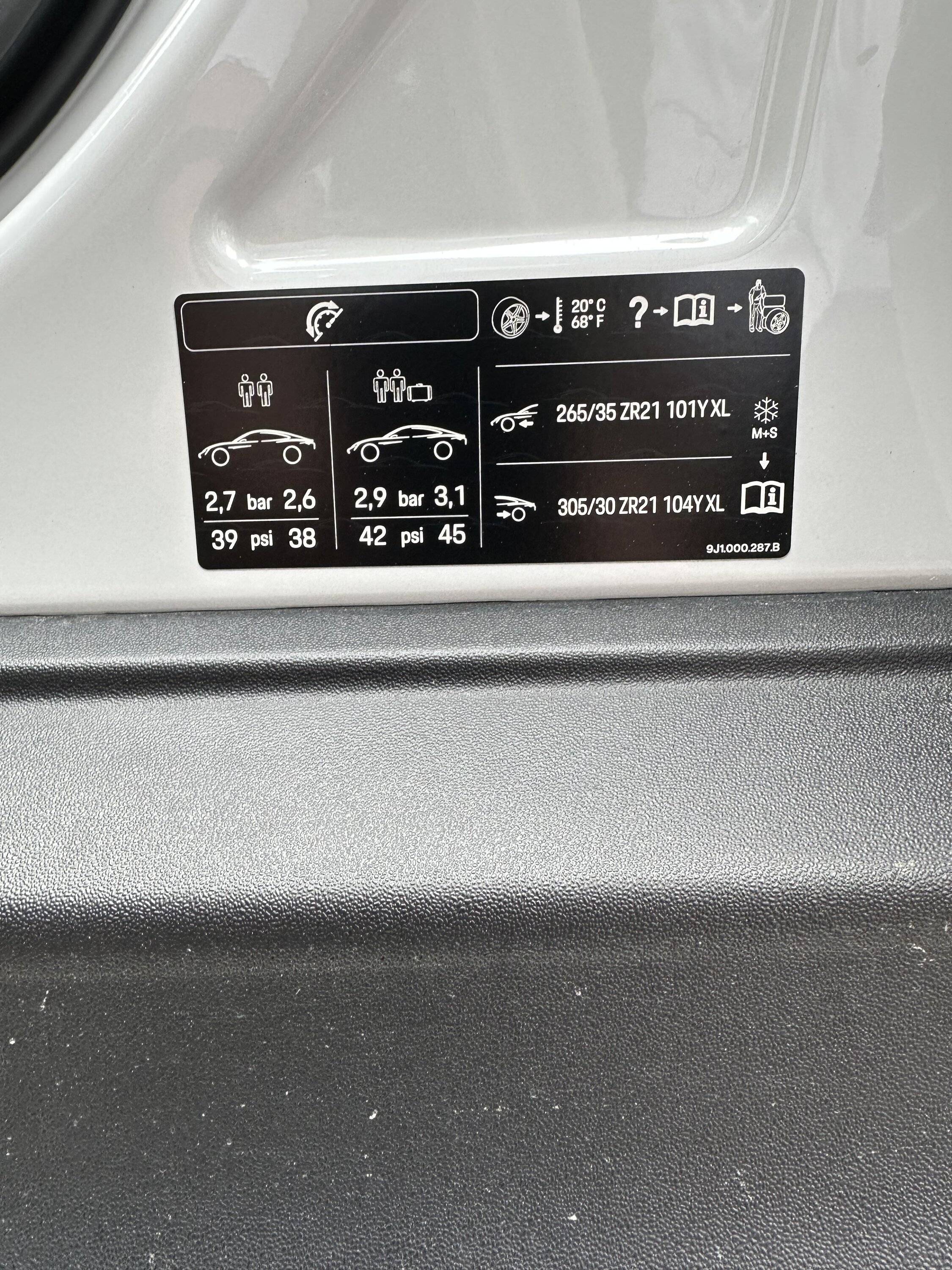 Porsche Taycan Tire pressure question AF03127F-8421-40EF-8AB5-7F8E8F0ABAF9