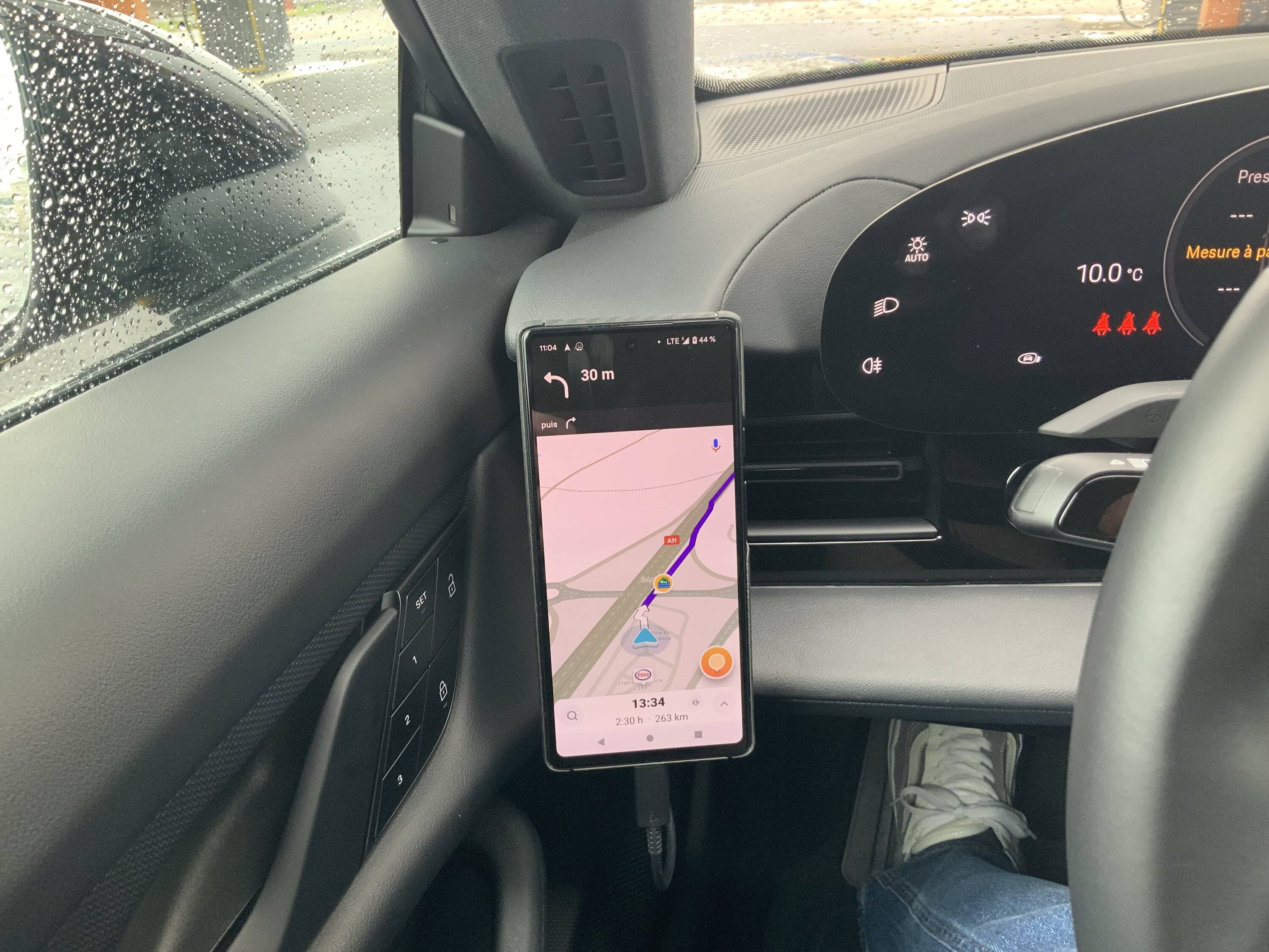 Porsche Taycan My 3D printed Taycan phone holder AAE954DD-B330-4AB5-83A4-7E5964BEF2FD