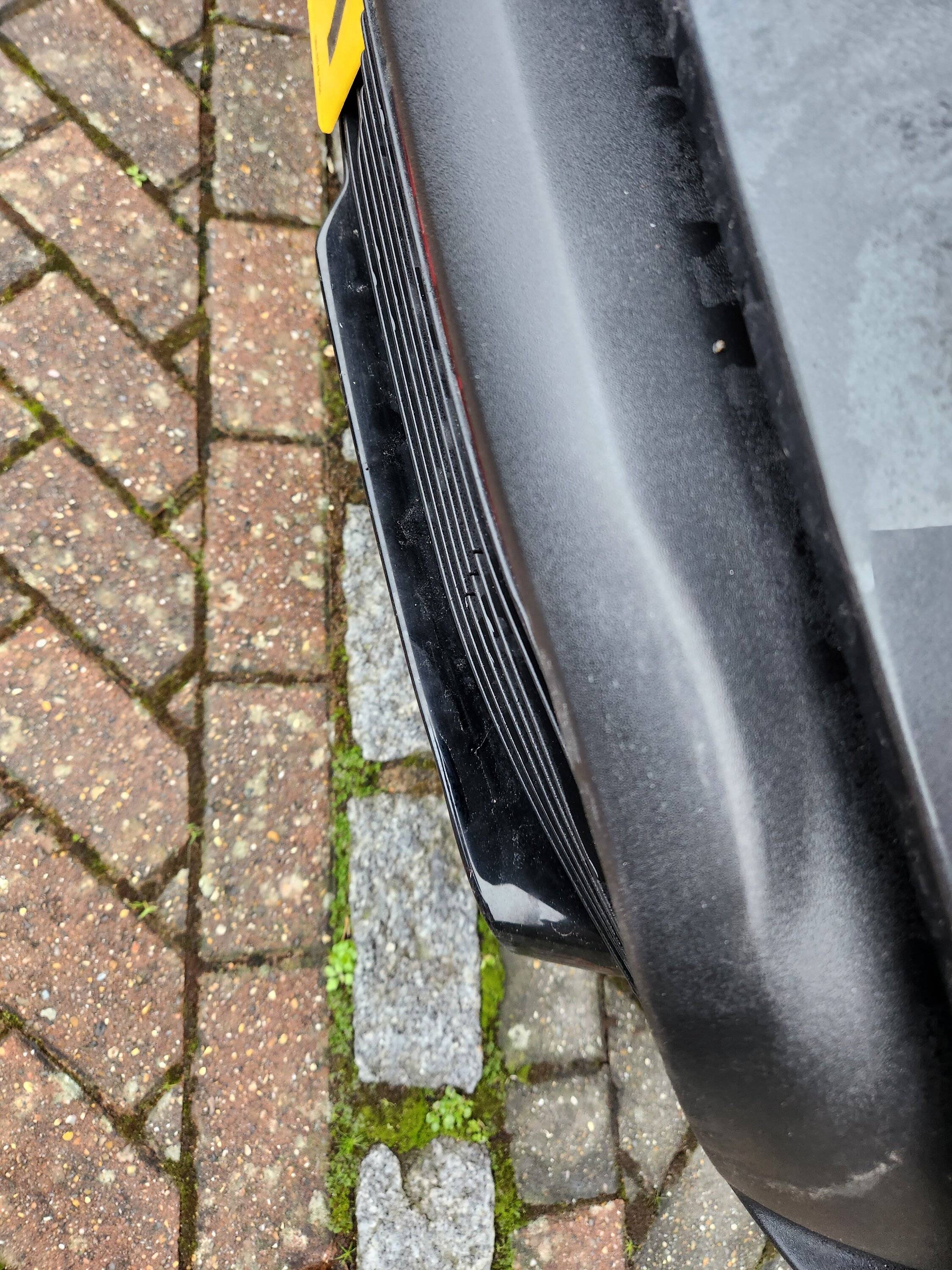 Porsche Taycan PSA: Don't fully trust the 3D surround vision 20230125_121812