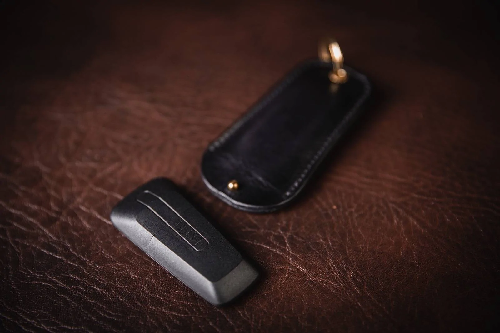 Porsche Taycan UK Tracker Fob Case WhatsApp Image 2023-02-21 at 09.53.392
