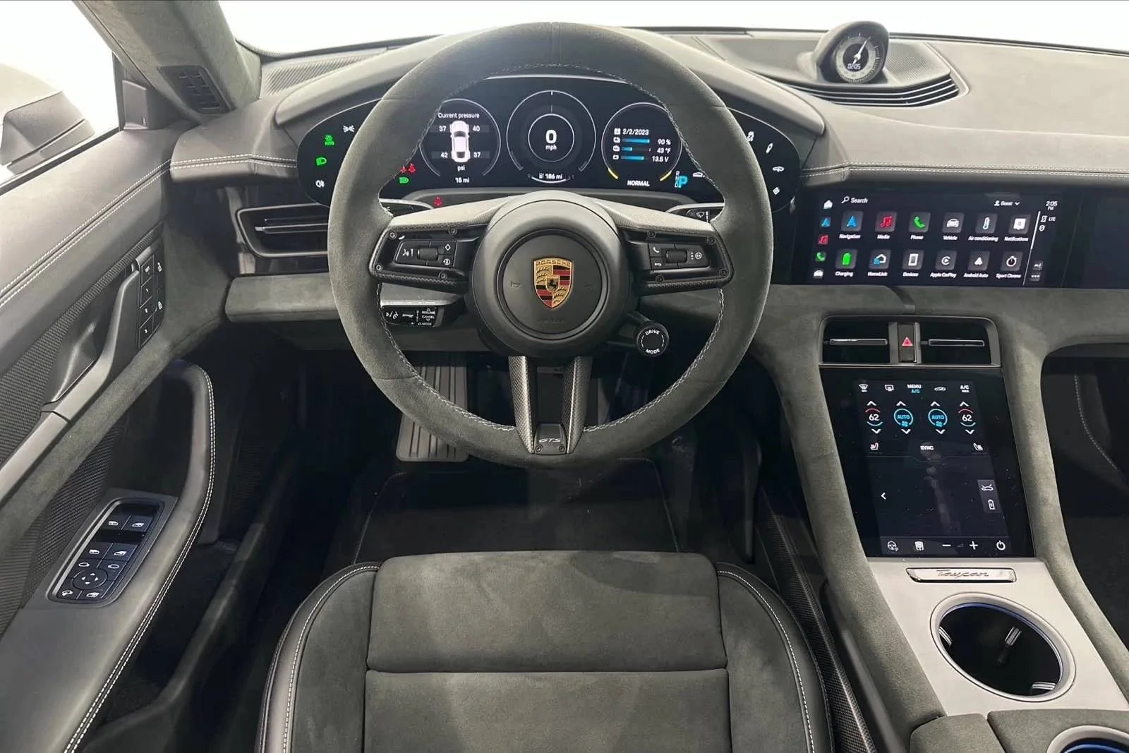 Porsche Taycan GTS Deviated Stitch Question 1600-2