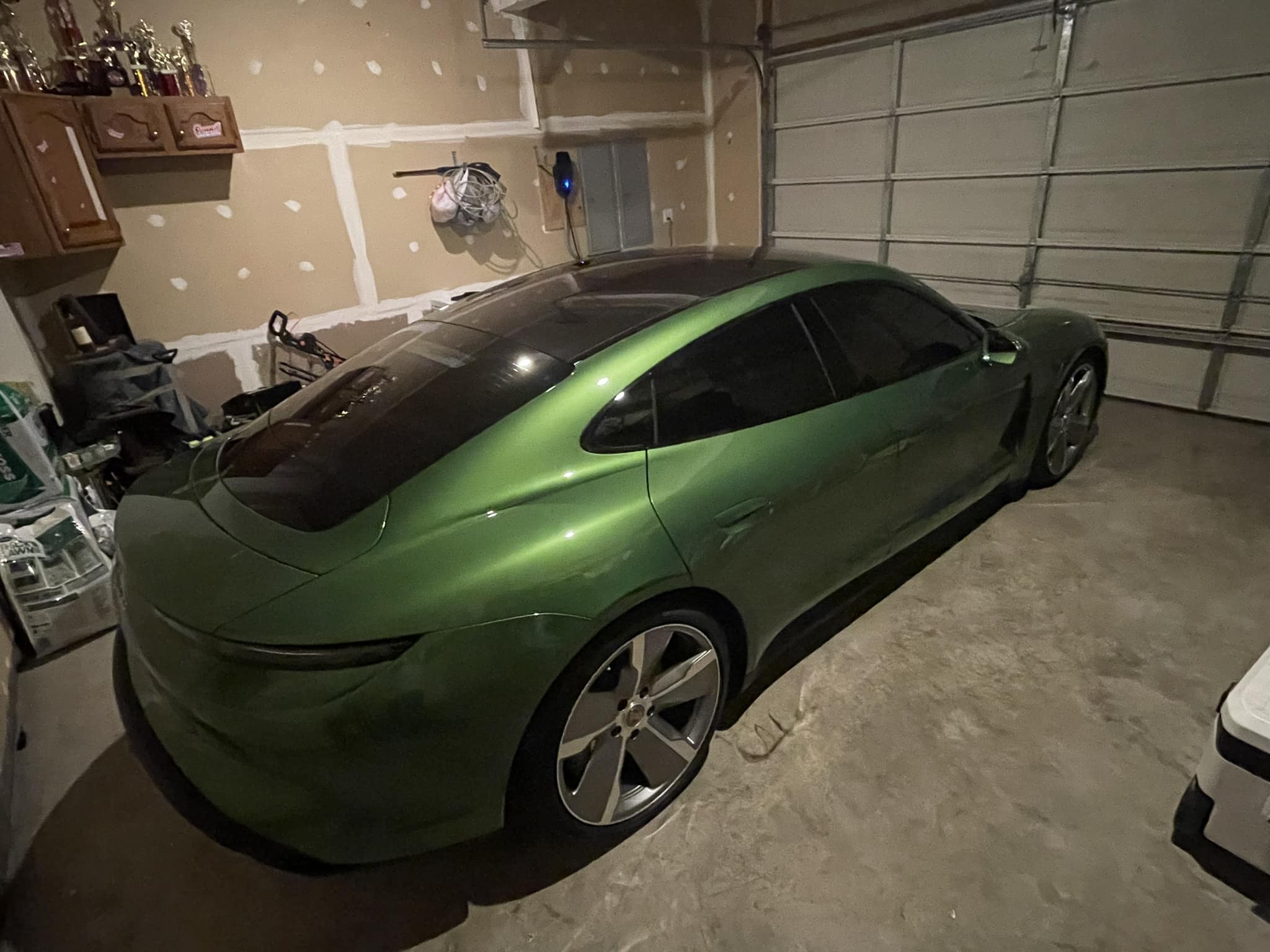 Porsche Taycan MAMBA GREEN Taycan Club 1STTINT
