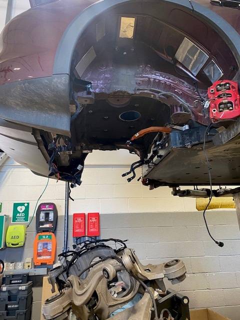 Porsche Taycan New e-machine (motor) installation underway F37A6F66-0B8E-4711-839D-B7C227536A79