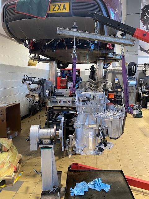 Porsche Taycan New e-machine (motor) installation underway 2DF7ADA8-6DA3-4DF9-B2C7-5FEE85F36B3D