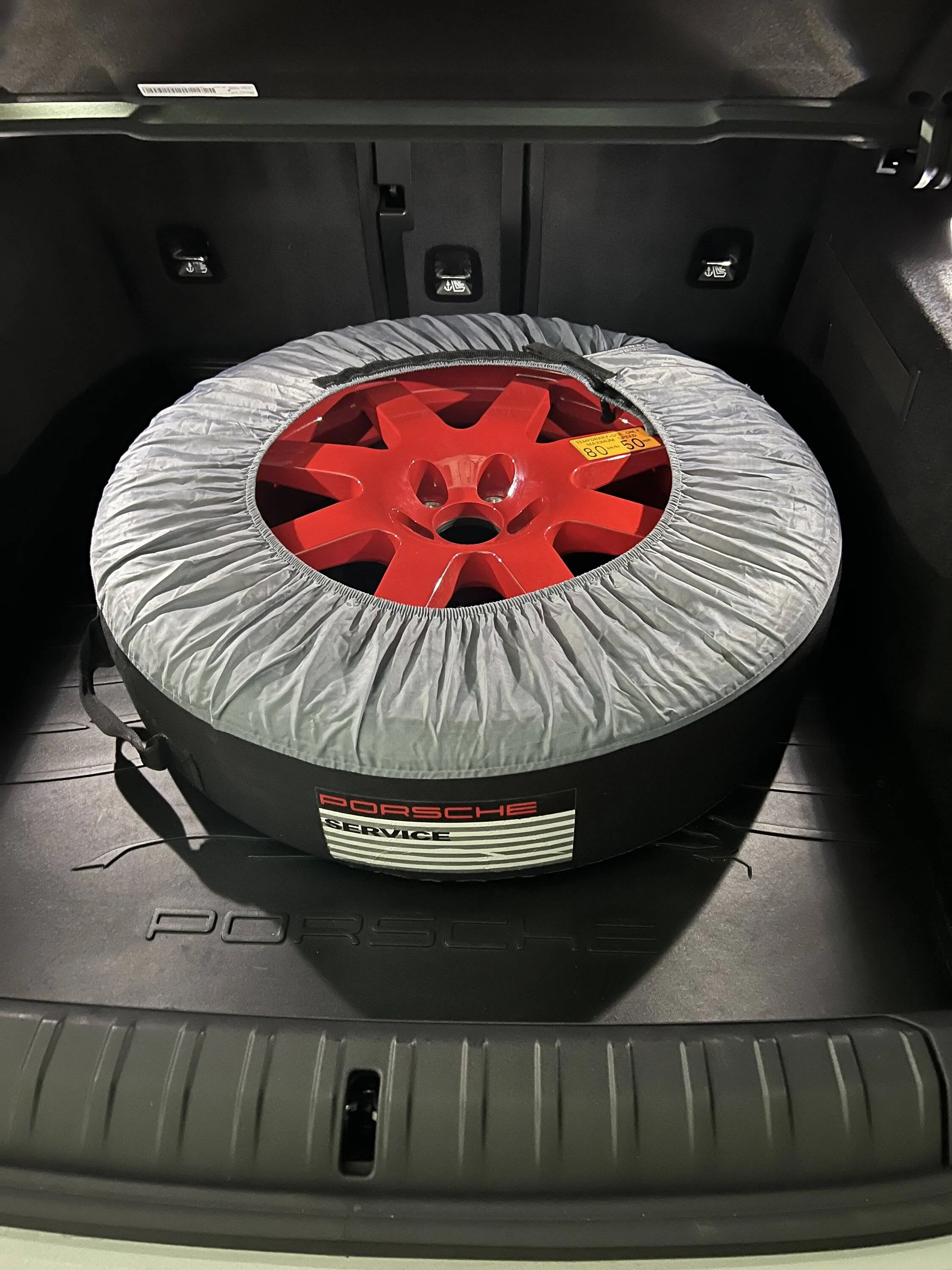 Porsche Taycan Taycan Compact Spare Tire options 80B5C39B-DB26-4CDB-99F5-7BF7E2E8D121