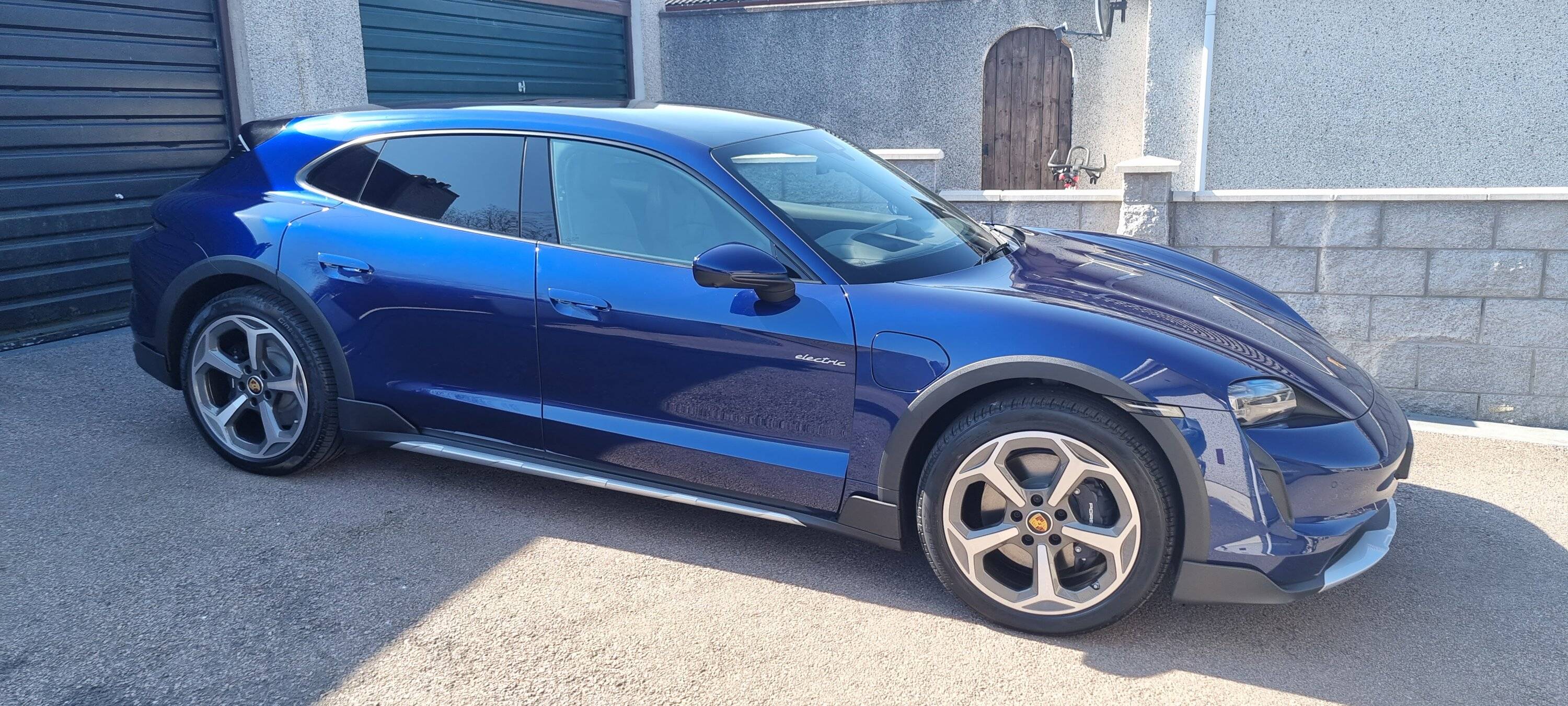 Porsche Taycan UK order status and delays? 20230421_114912