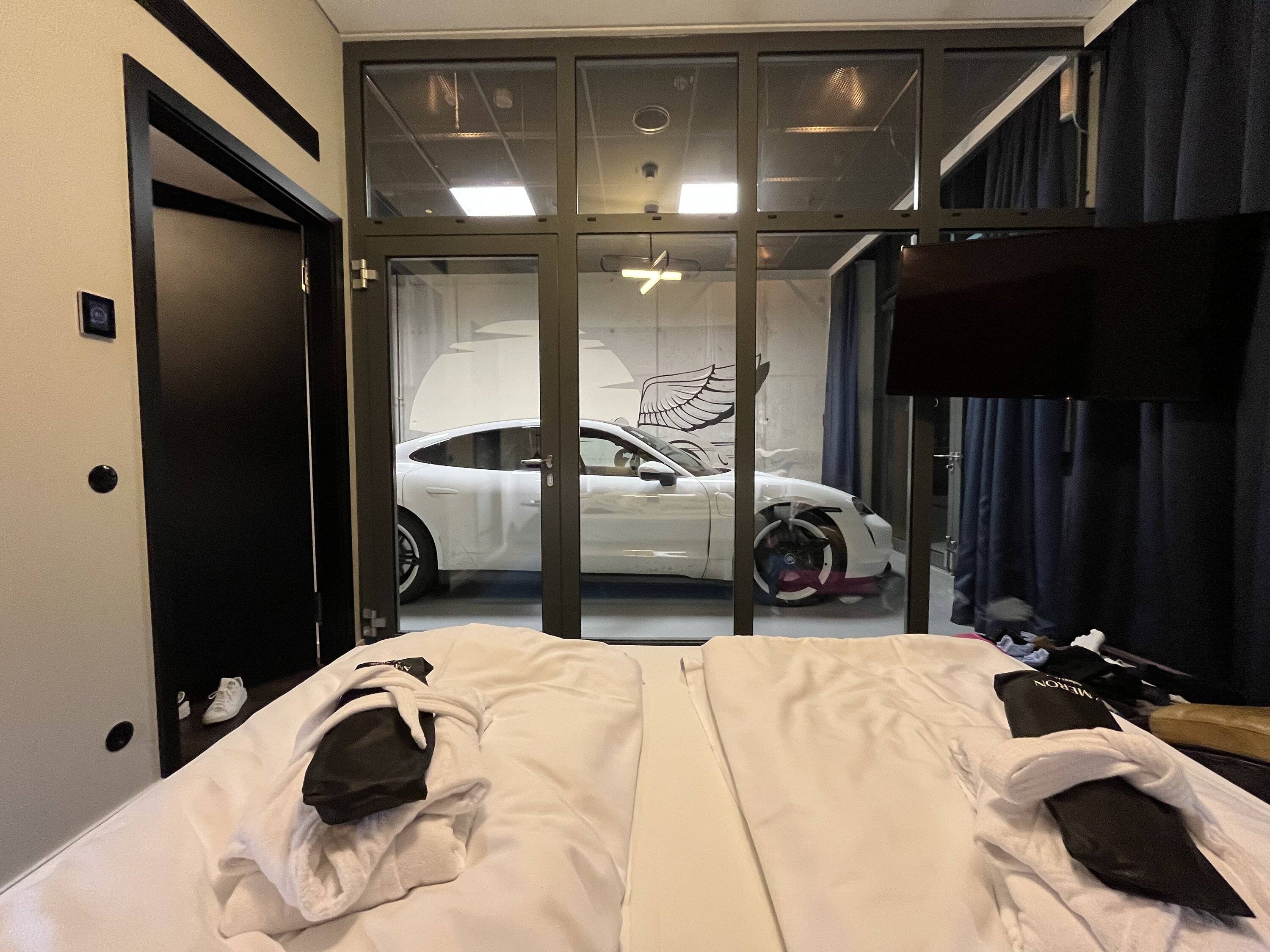 Porsche Taycan ~4500km EuroTrip in the 2022 Porsche Taycan RWD 12728D30-2748-46C9-9940-F21A940655BB
