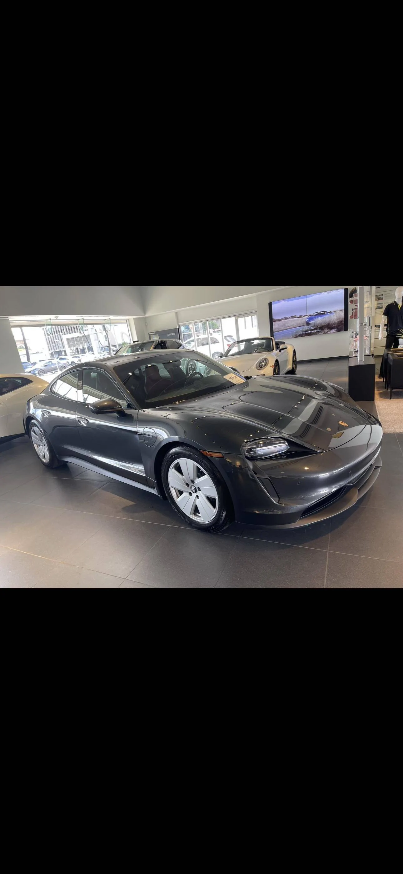 Porsche Taycan Feeler 2022 Taycan rwd IMG_3590