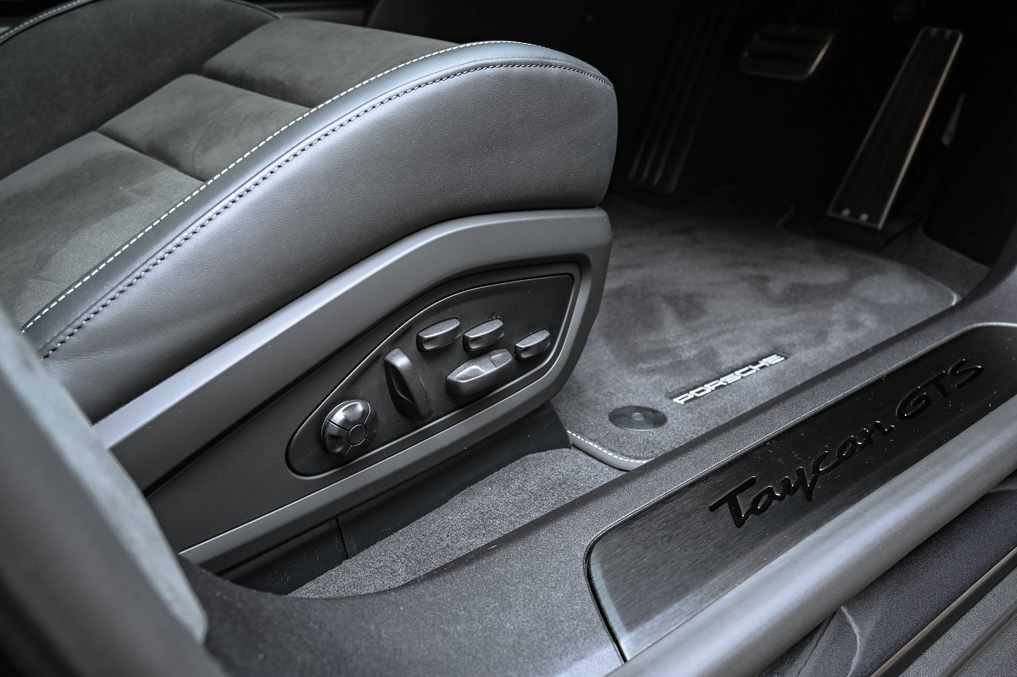 Porsche Taycan 16 months, 5 days later... Taycan GTS ST. Volcano Grey delivered DSC_8544