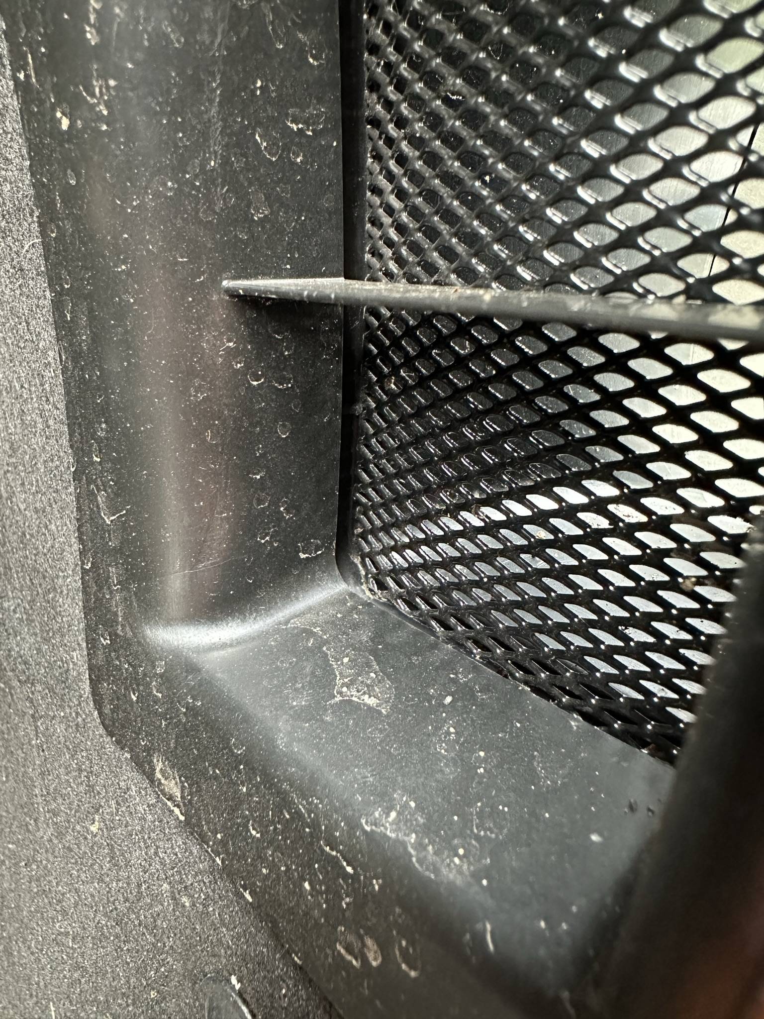 Porsche Taycan AIR CURTAIN/GRAVEL DEBRIS solution....... IMG_8672