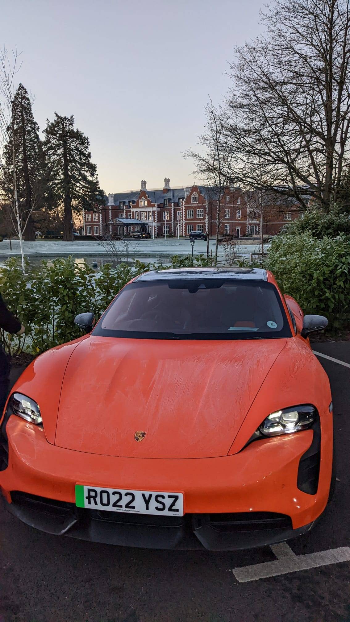 Porsche Taycan PTS Gulf Orange Taycan PHOTO-2022-12-08-13-24-15