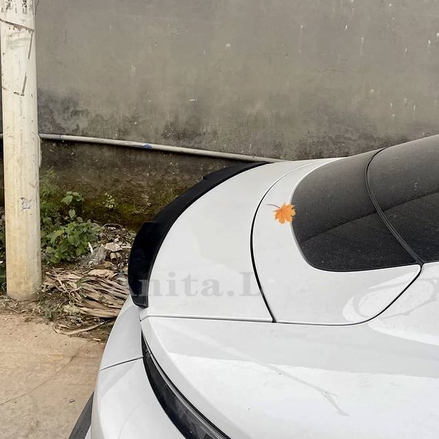 Porsche Taycan Carbon fiber Lip Spoiler C7AB01F6-934C-4AF6-A5E7-046E171B2E8F