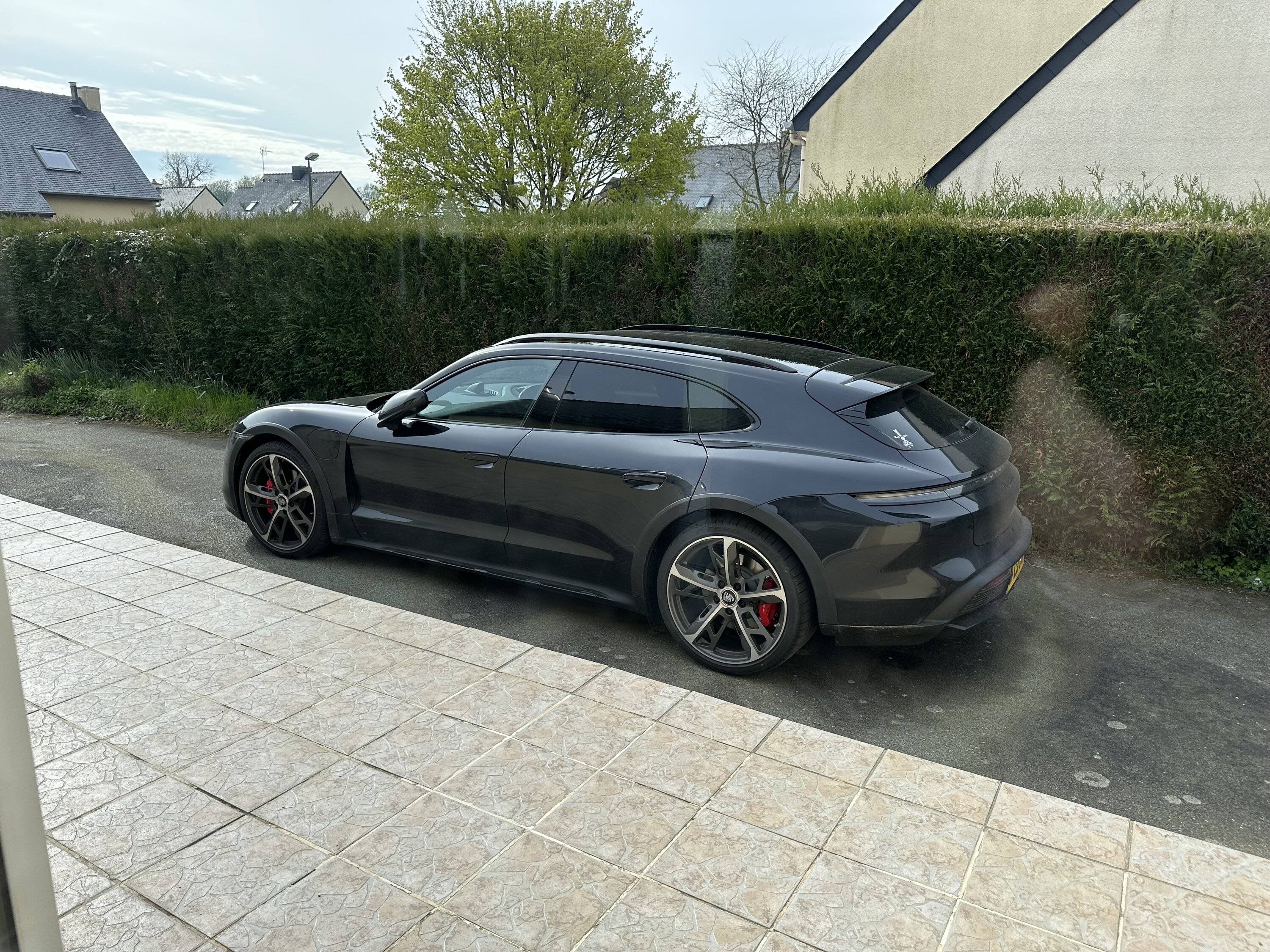 Porsche Taycan Critique my 4S CT config IMG_1478
