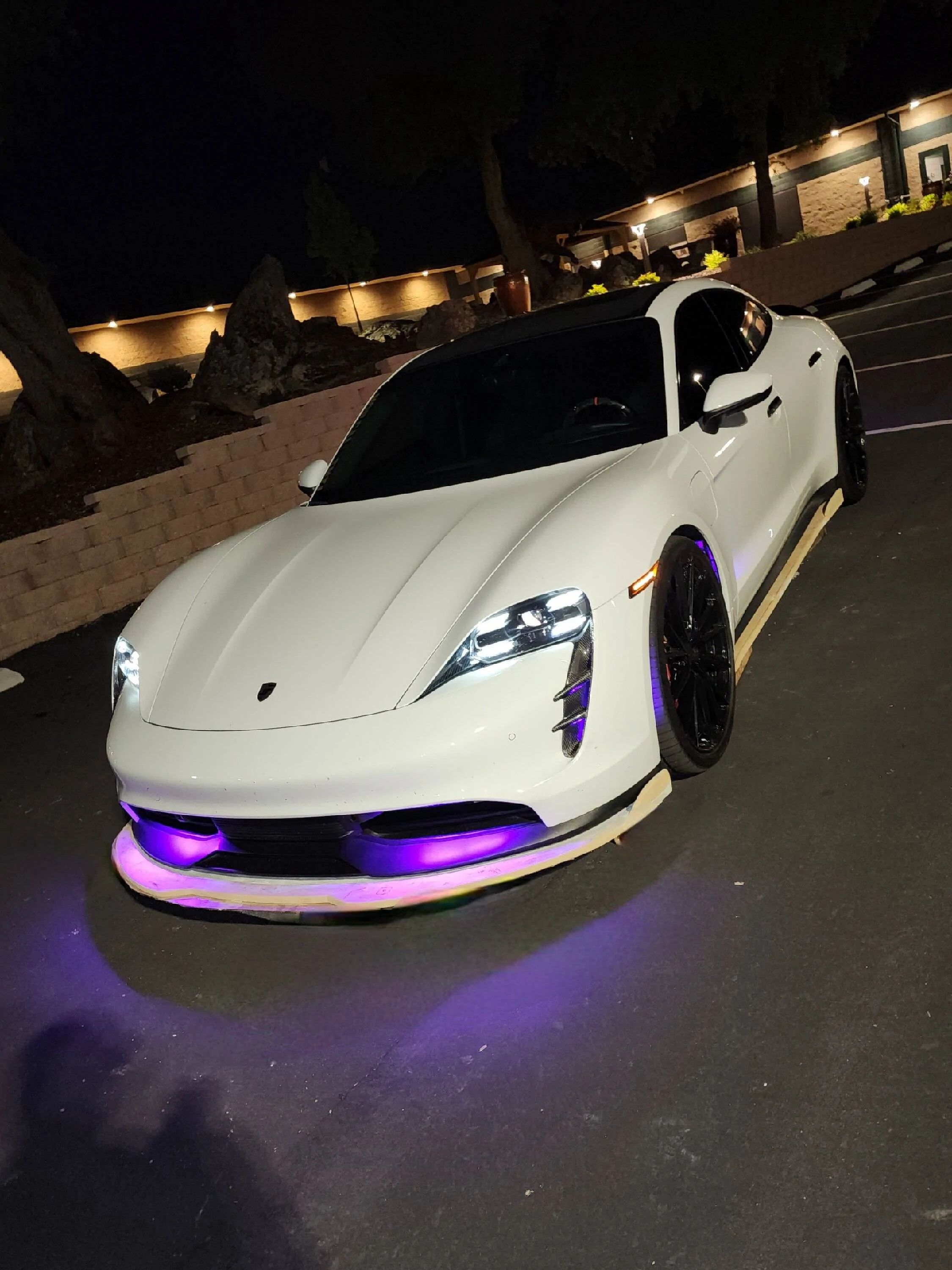 Porsche Taycan Aftermarket front lip (wip) for Taycan in the works 20230510_031716
