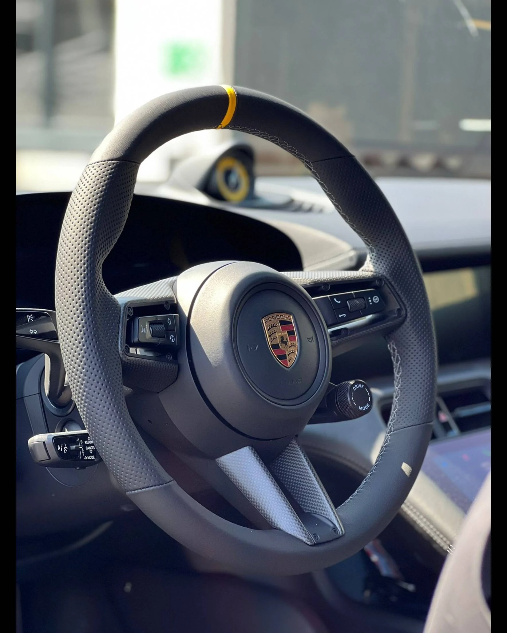 Porsche Taycan Modified Taycan  Turbo  S  Prior-Design Screenshot_20230512_161614_WhatsA