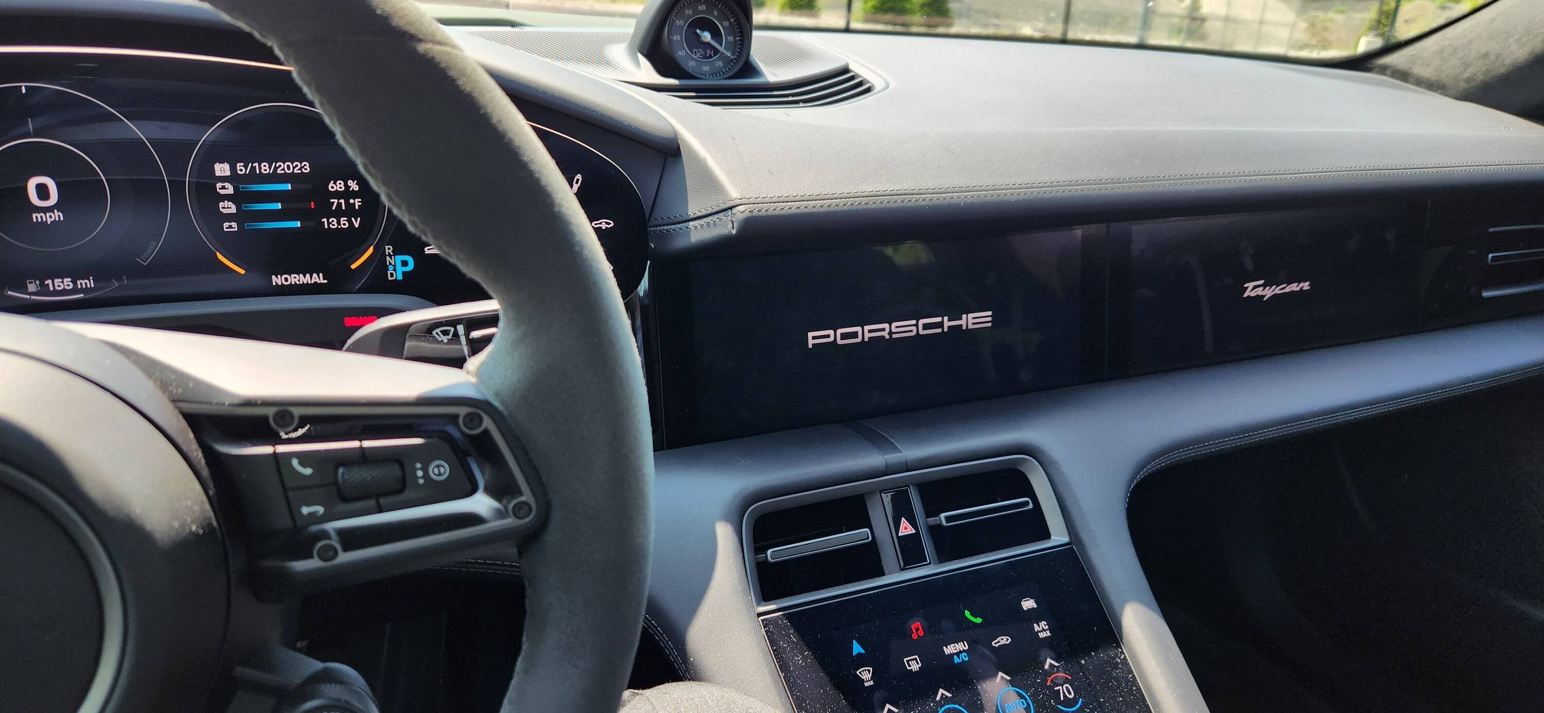 Porsche Taycan PCM not working 20230518_141421