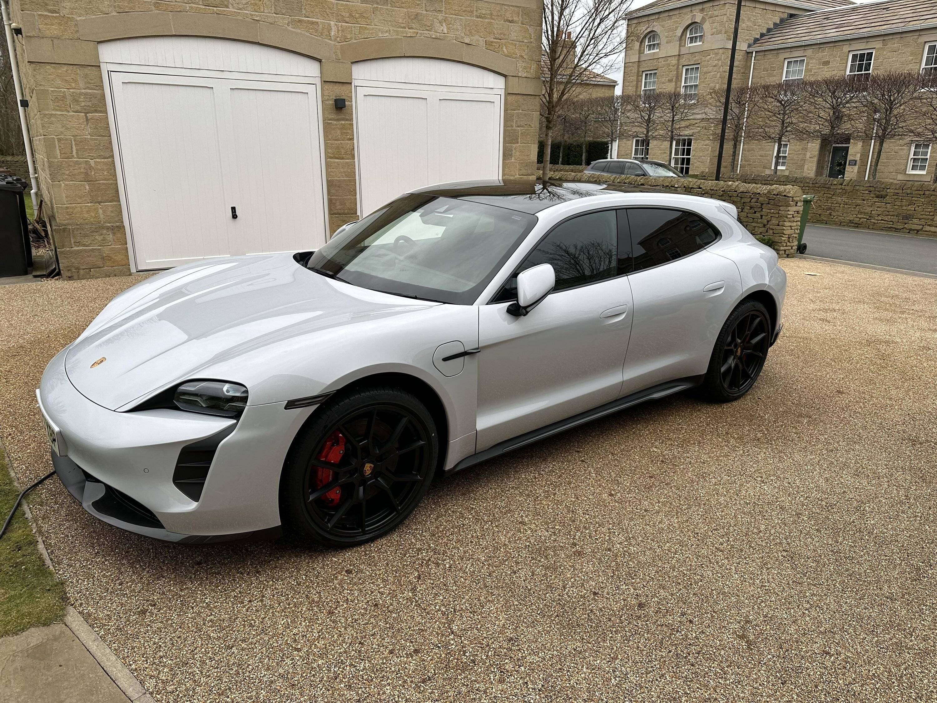Porsche Taycan New Porsche Recall/"Stop sell" - any details? IMG_2697