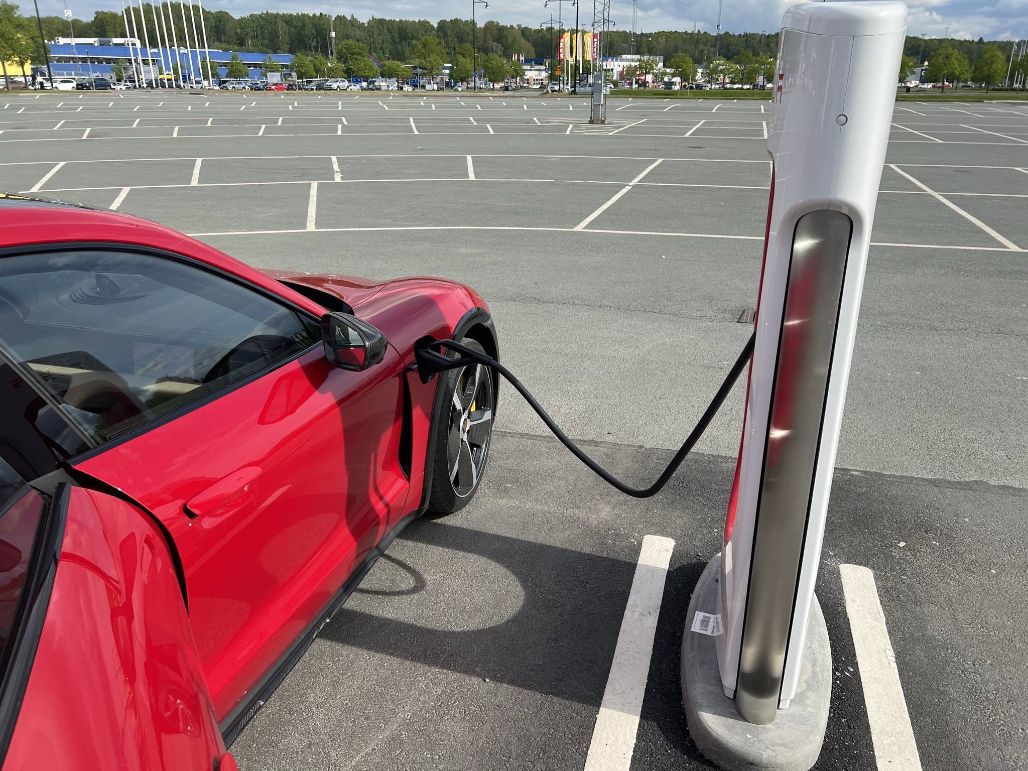 Porsche Taycan using tesla supercharging stations IMG_0826.JPEG