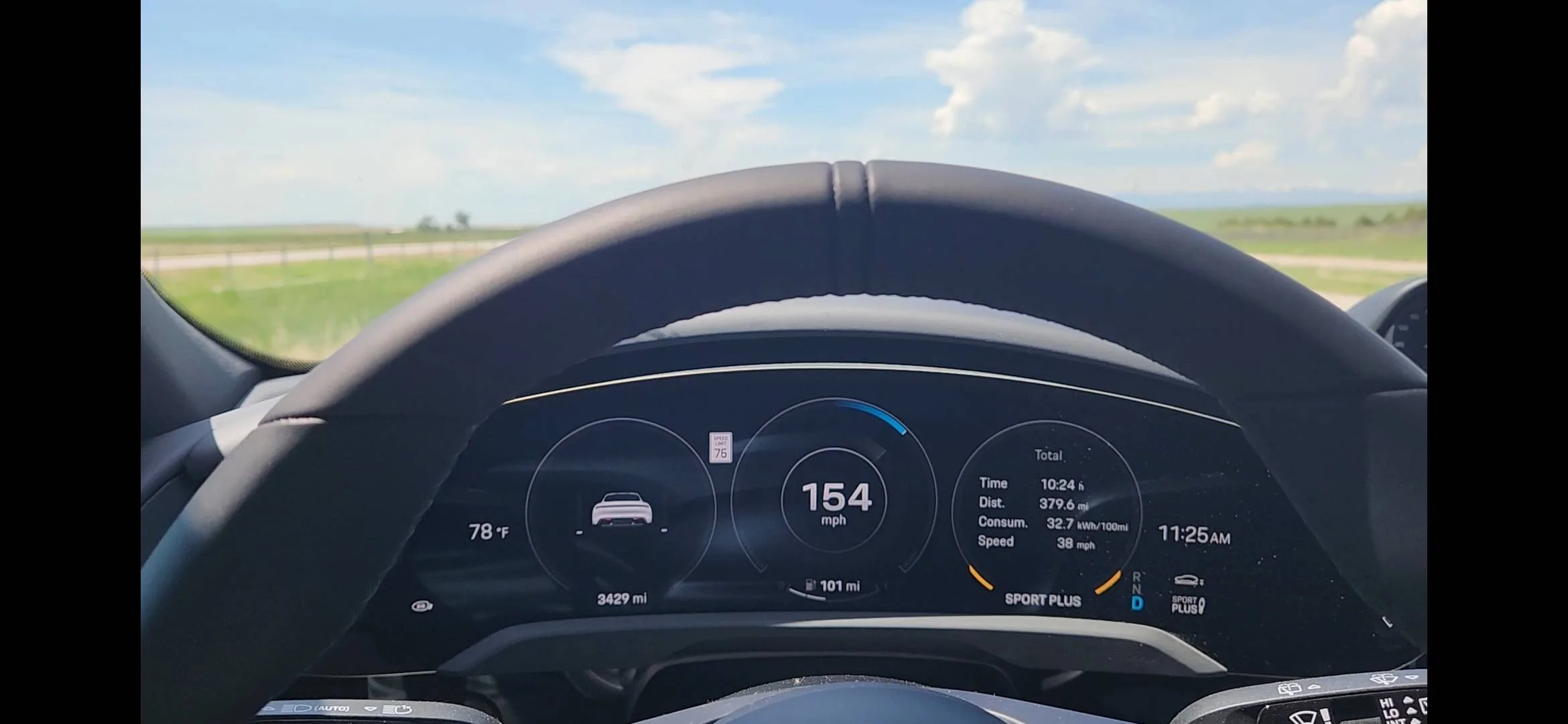 Porsche Taycan 4S maxed out at 154 MPH Screenshot_20230530_120513_Gallery
