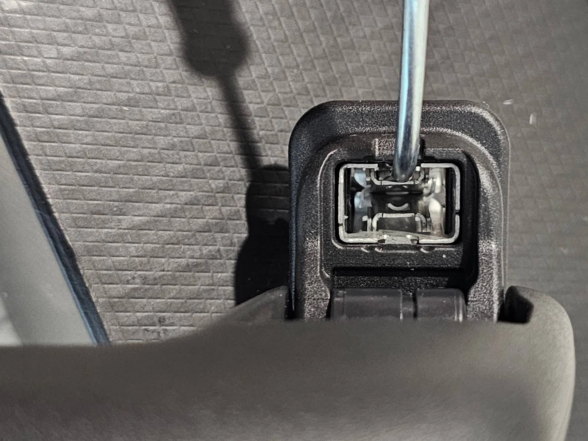 Porsche Taycan Sunglasses holder in place of grab handle handle tab push down
