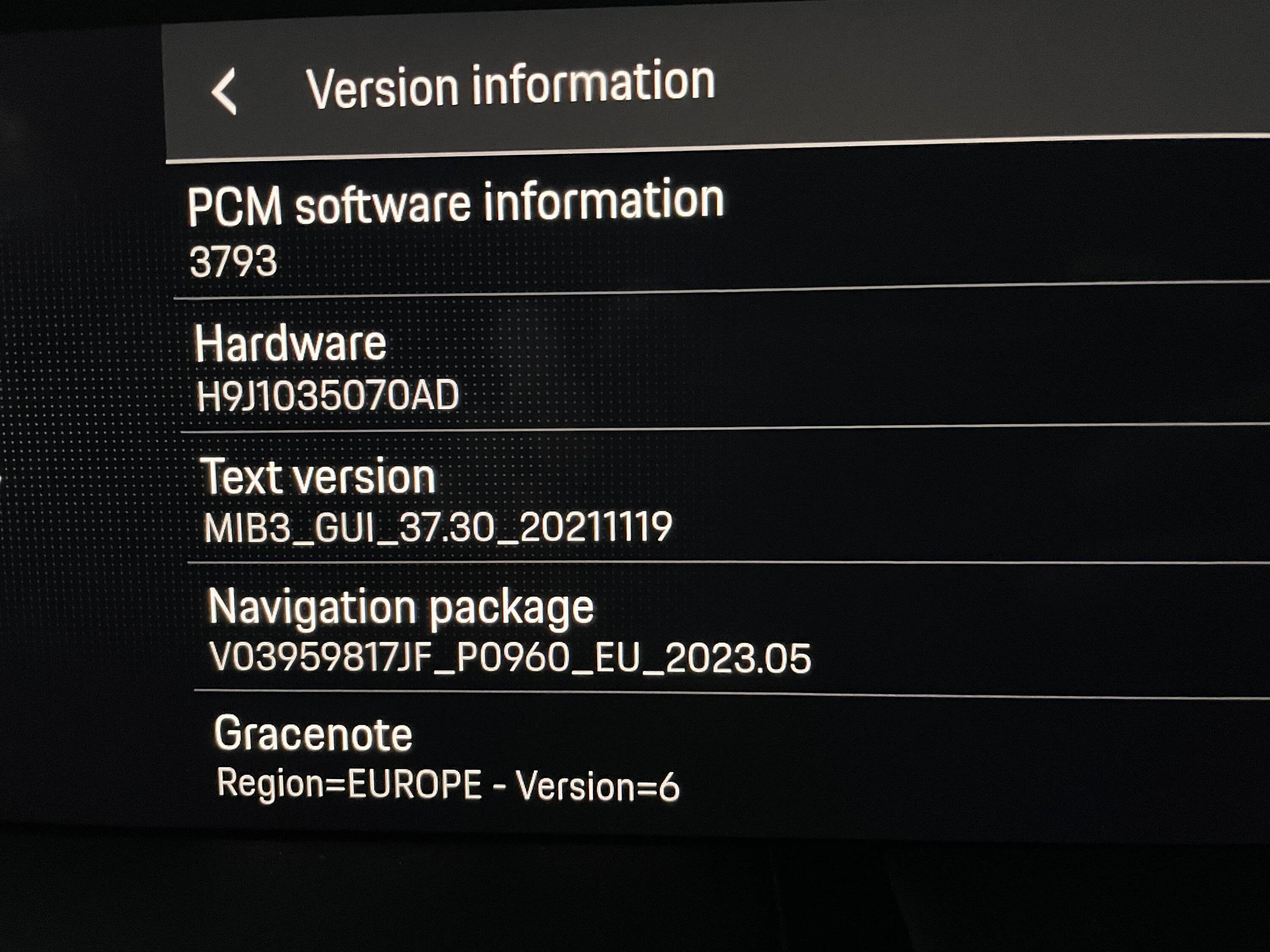Porsche Taycan SmartLift Software Bug - Porsche Investigating IMG_3719