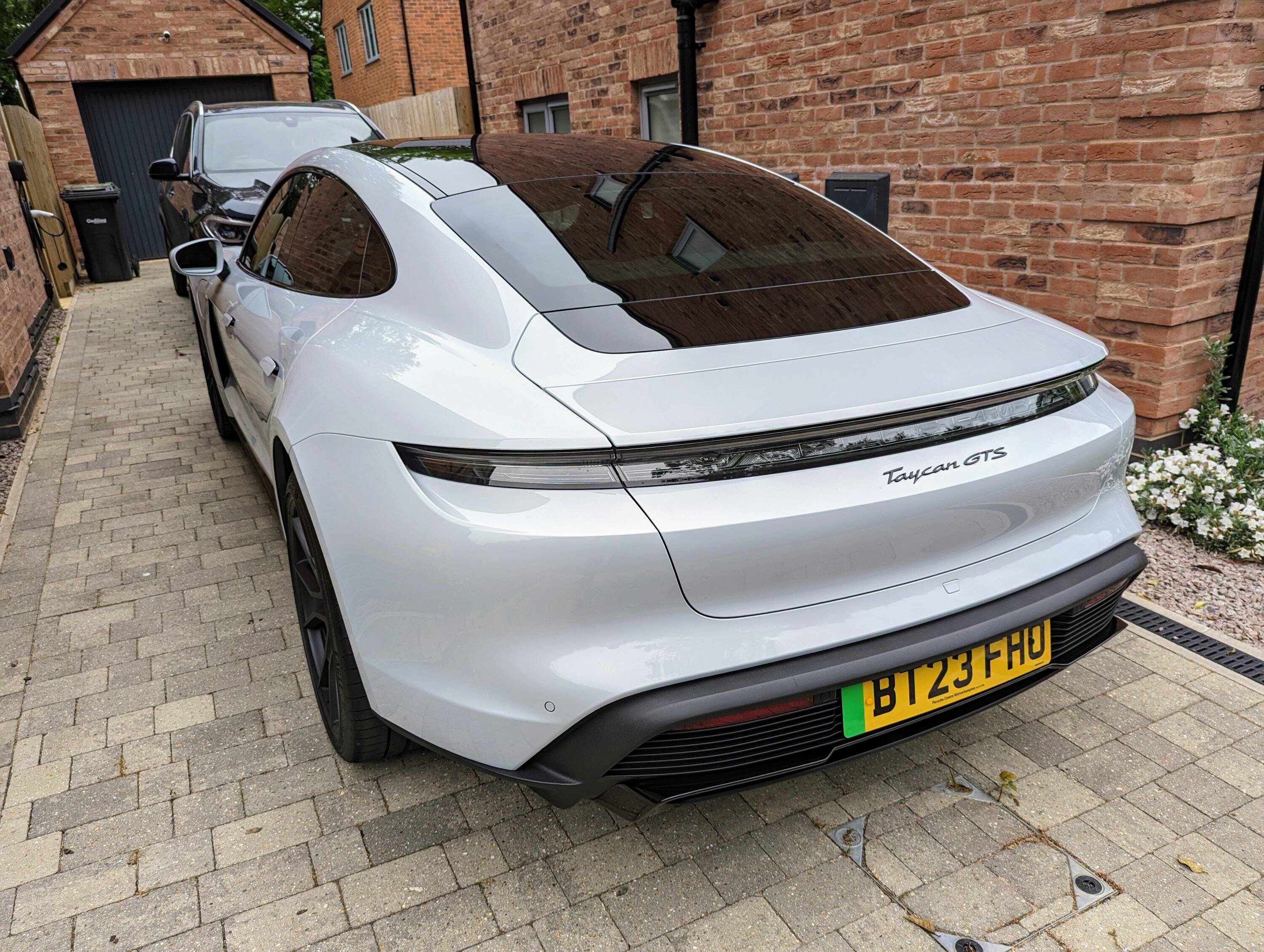 Porsche Taycan New Porsche Recall/"Stop sell" - any details? PXL_20230606_181342786