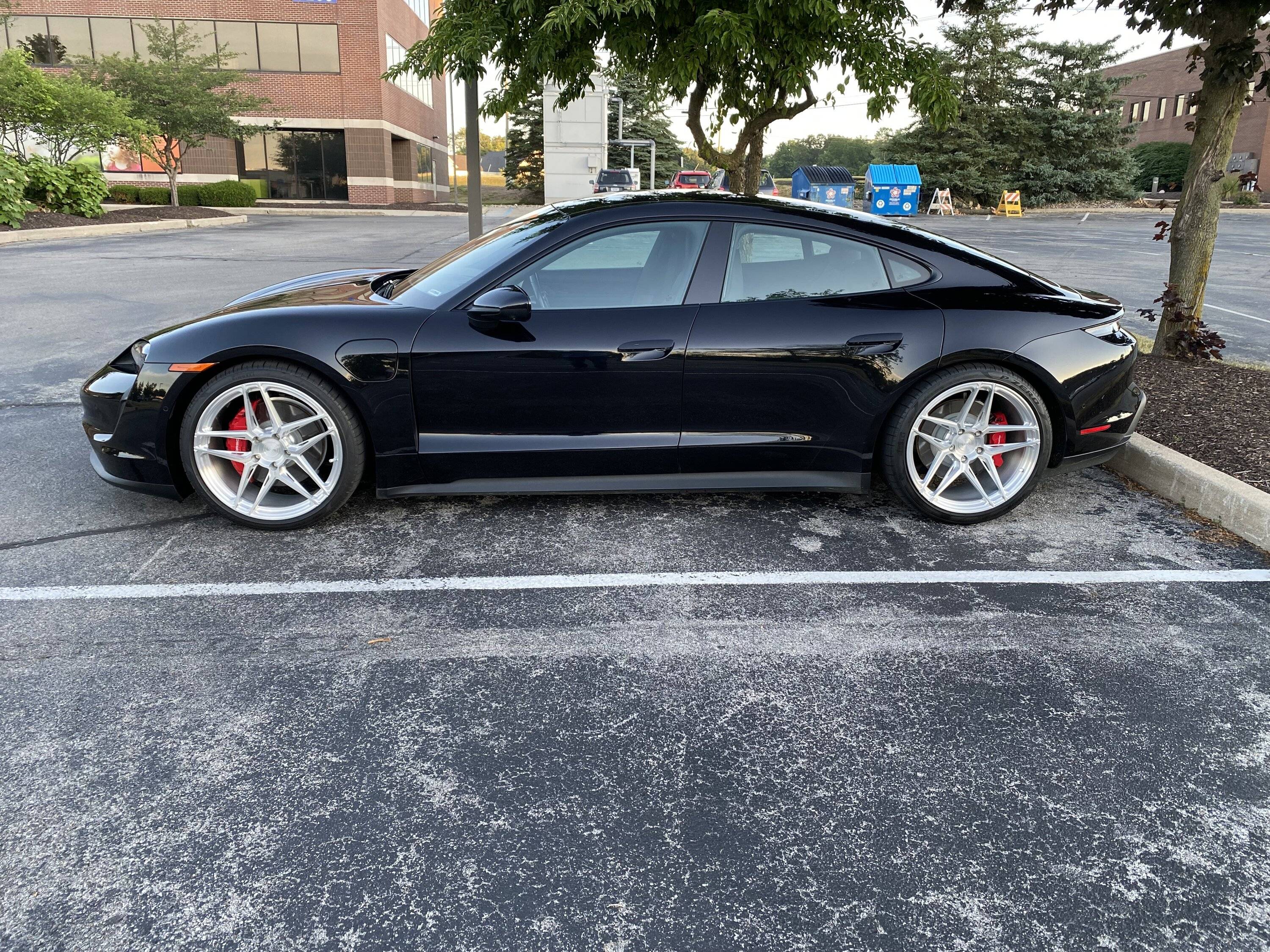 Porsche Taycan Signature SV701 21" Wheels For Sale IMG_4997
