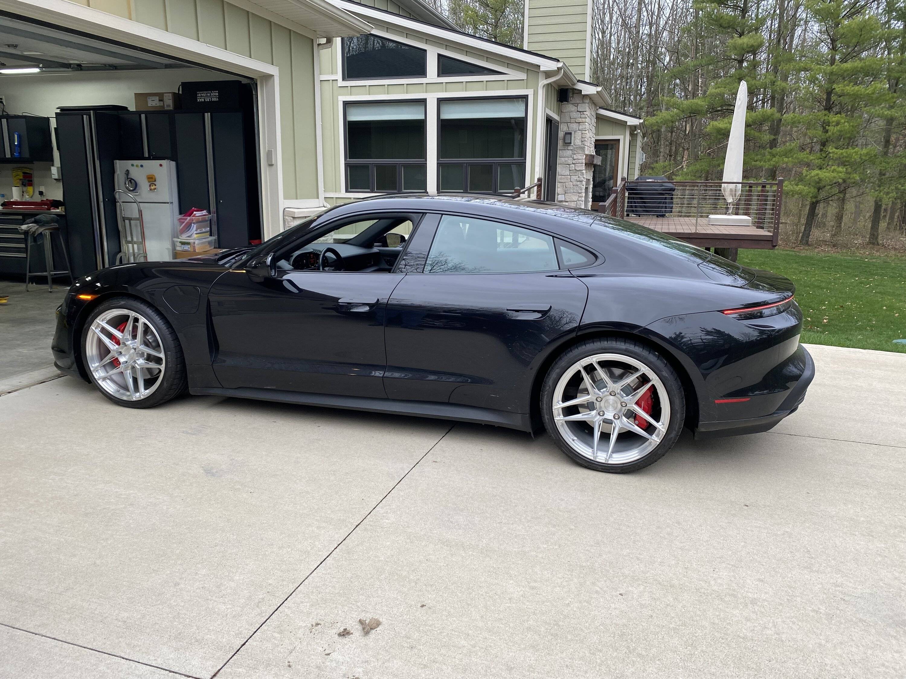 Porsche Taycan Signature SV701 21" Wheels For Sale IMG_4573