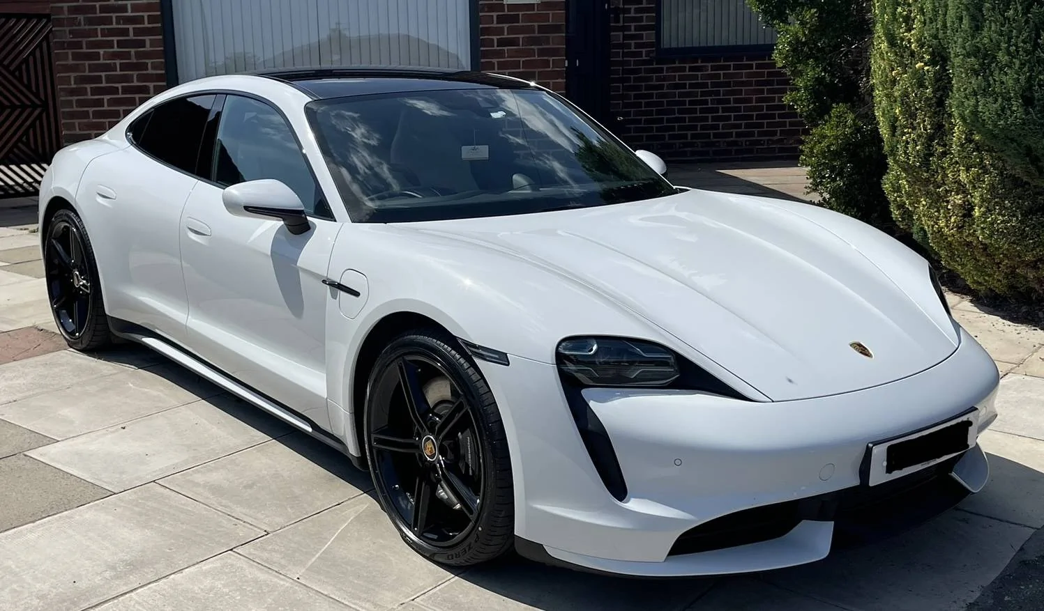 Porsche Taycan 911 to Taycan? 70852760654__336B6115-C11A-4A3F-A78E-946F07B9FE69