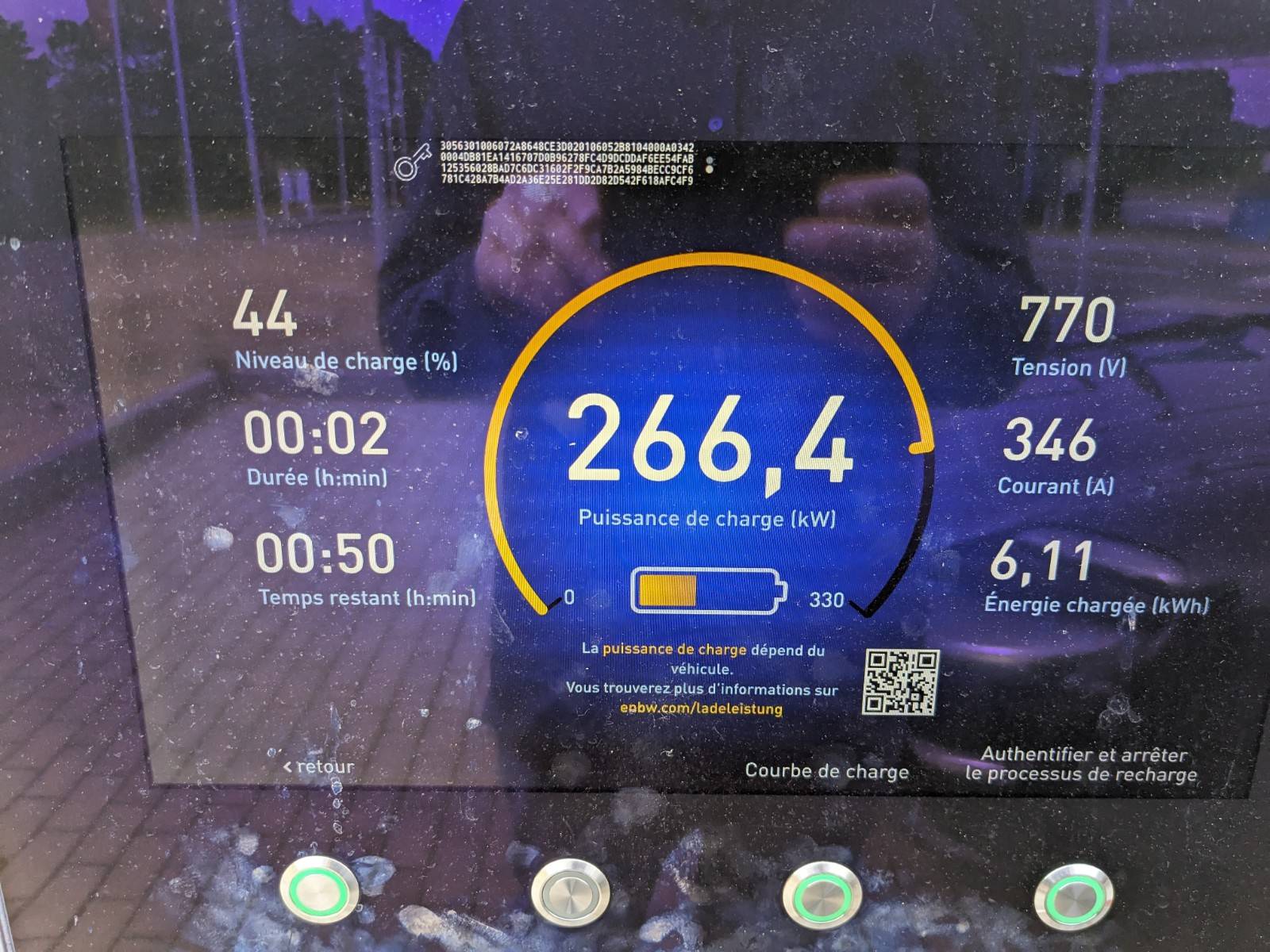 Porsche Taycan Highway in Germany: speed, consumption, charging, preheat pxl_20230619_083256972